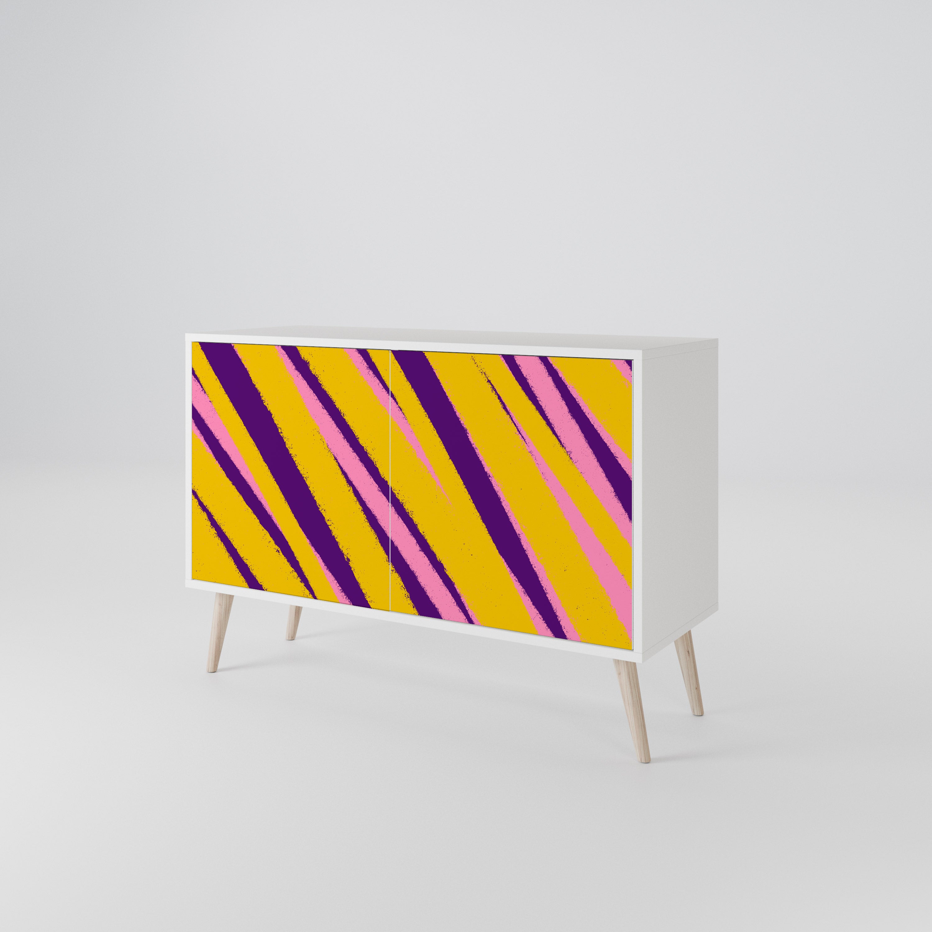 DREAMS COME TRUE 2-Door Sideboard