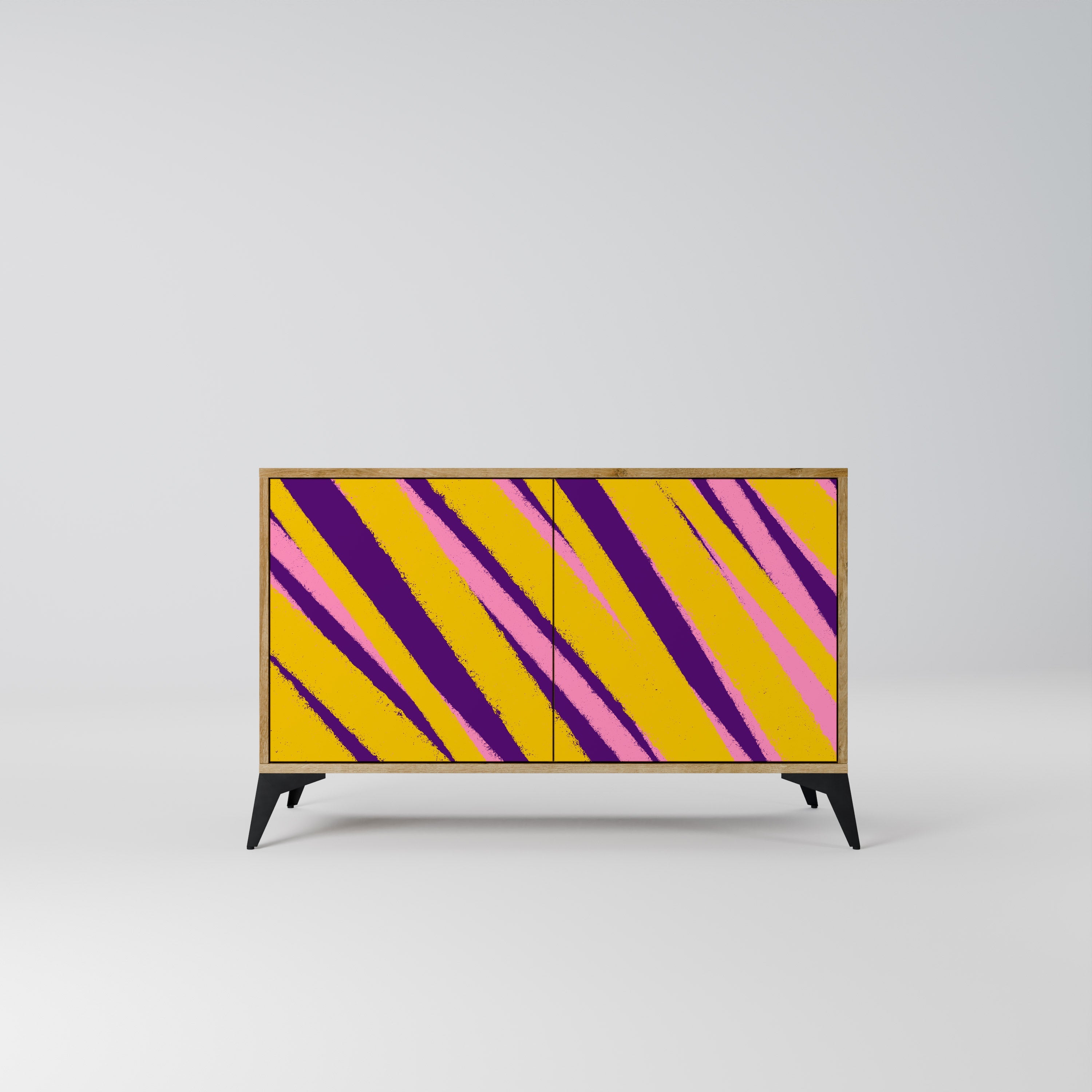 DREAMS COME TRUE 2-Door Sideboard in Oak Effect