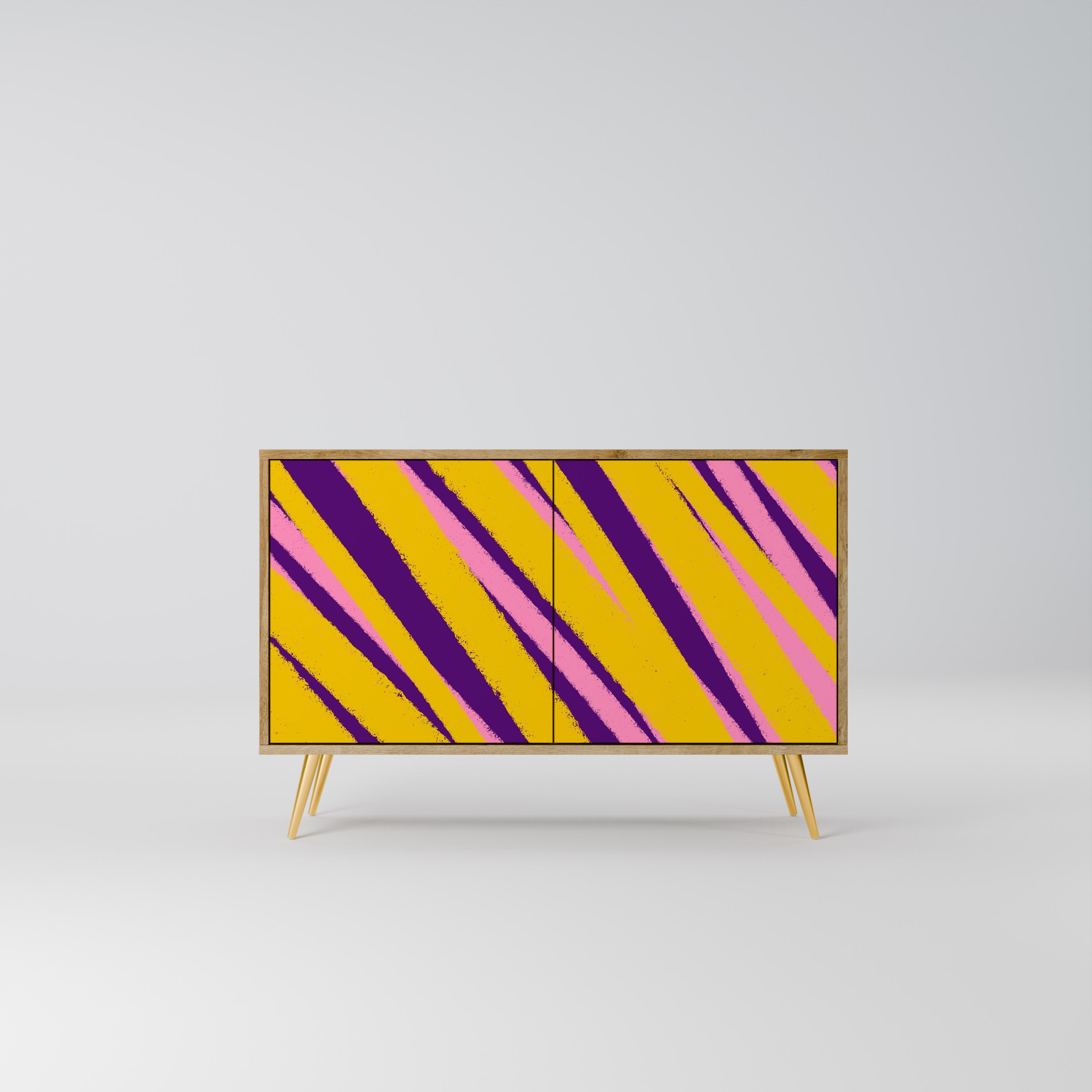 DREAMS COME TRUE 2-Door Sideboard in Oak Effect