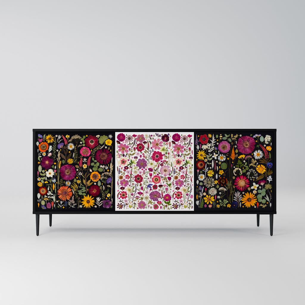 DAYNITE GARDEN 3-Door Sideboard