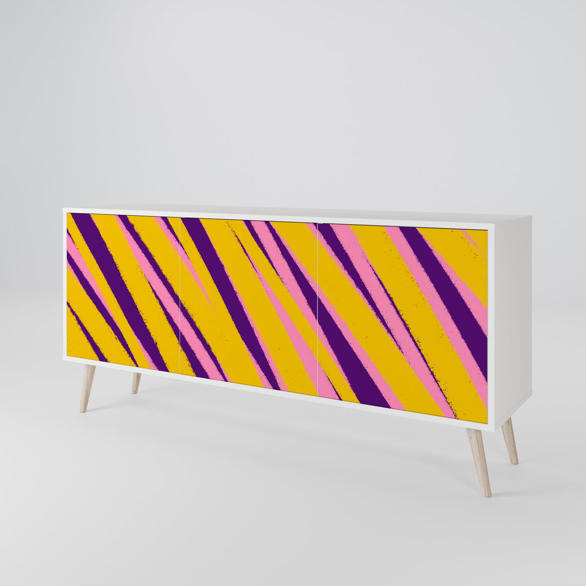 DREAMS COME TRUE 3-Door Sideboard