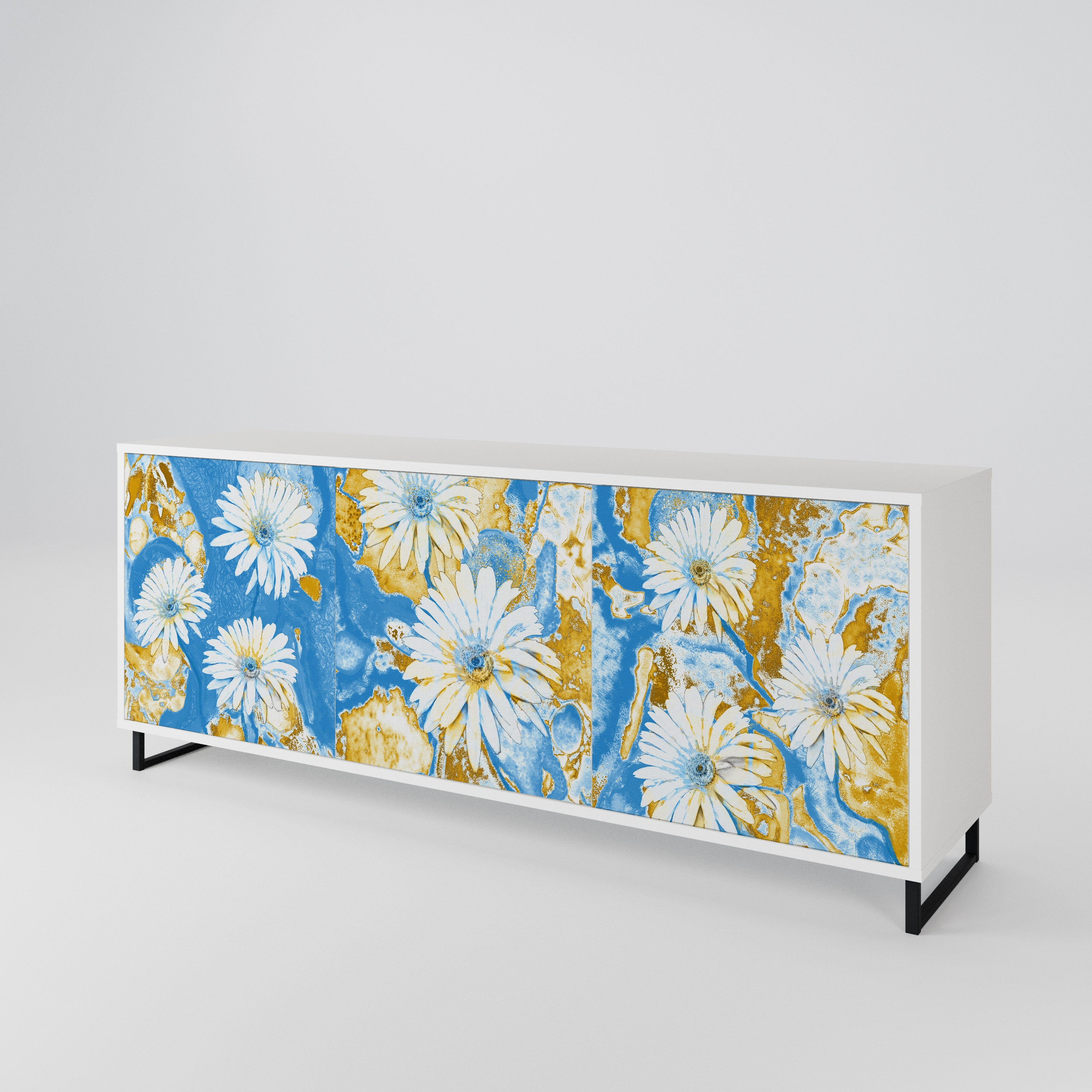 DAISY LUXE 3-Door Sideboard