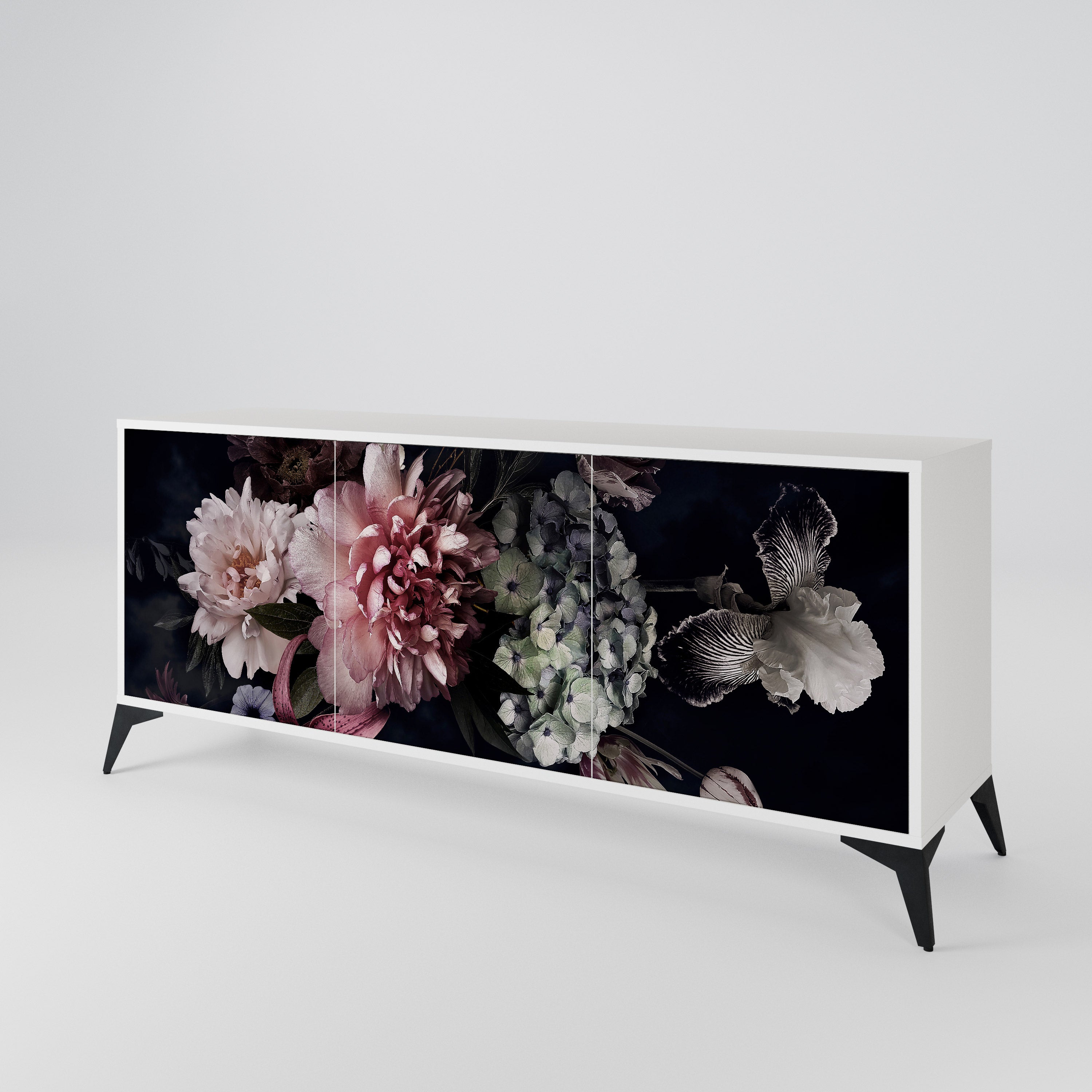 PURE BLOSSOM 3-Door Sideboard