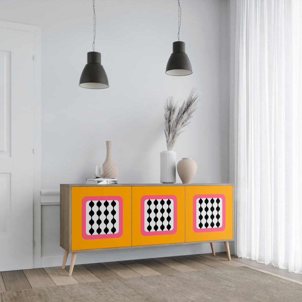TEARS IN HEAVEN 3-Door Sideboard in Oak Effect
