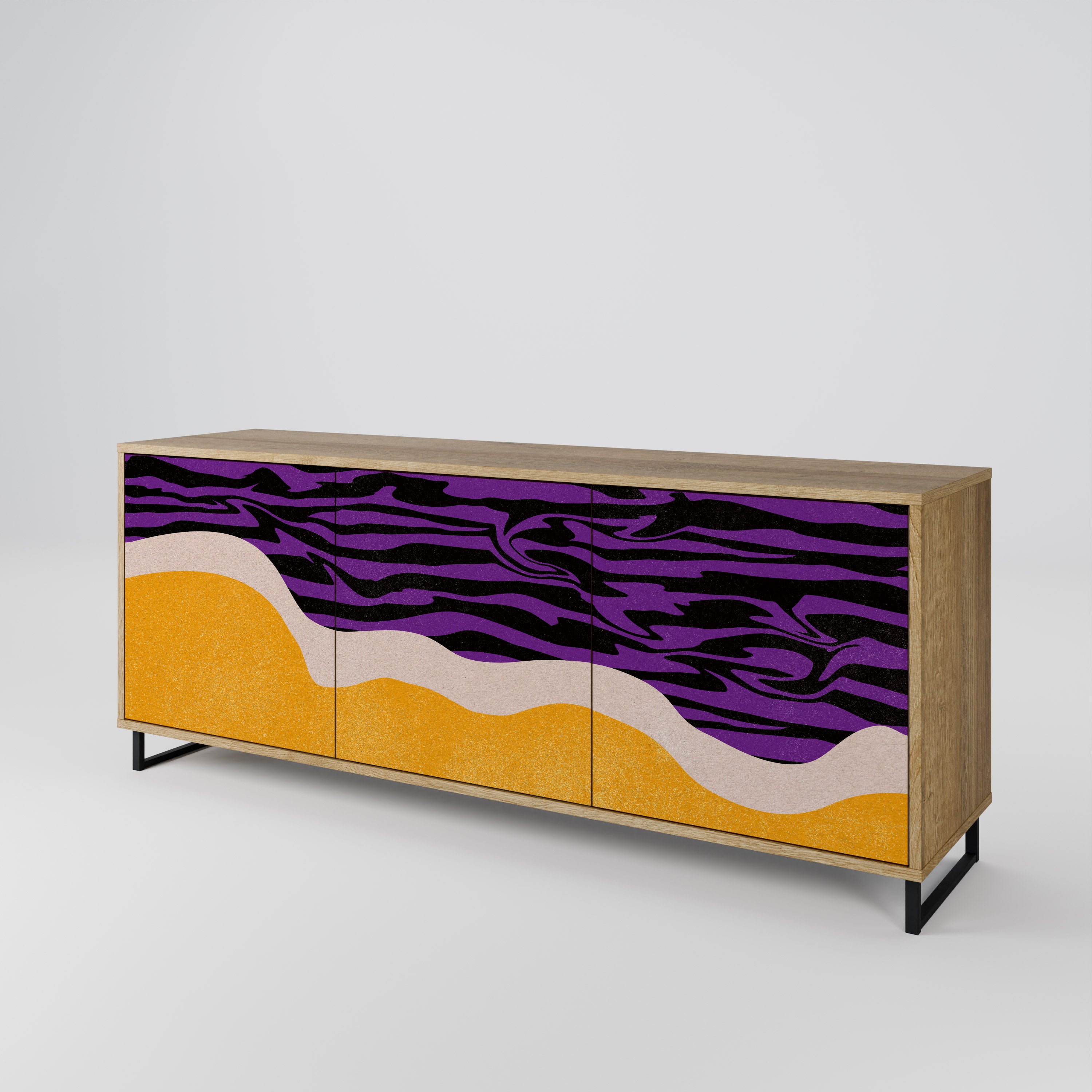 INDEPENDENT BORDER 3-Door Sideboard