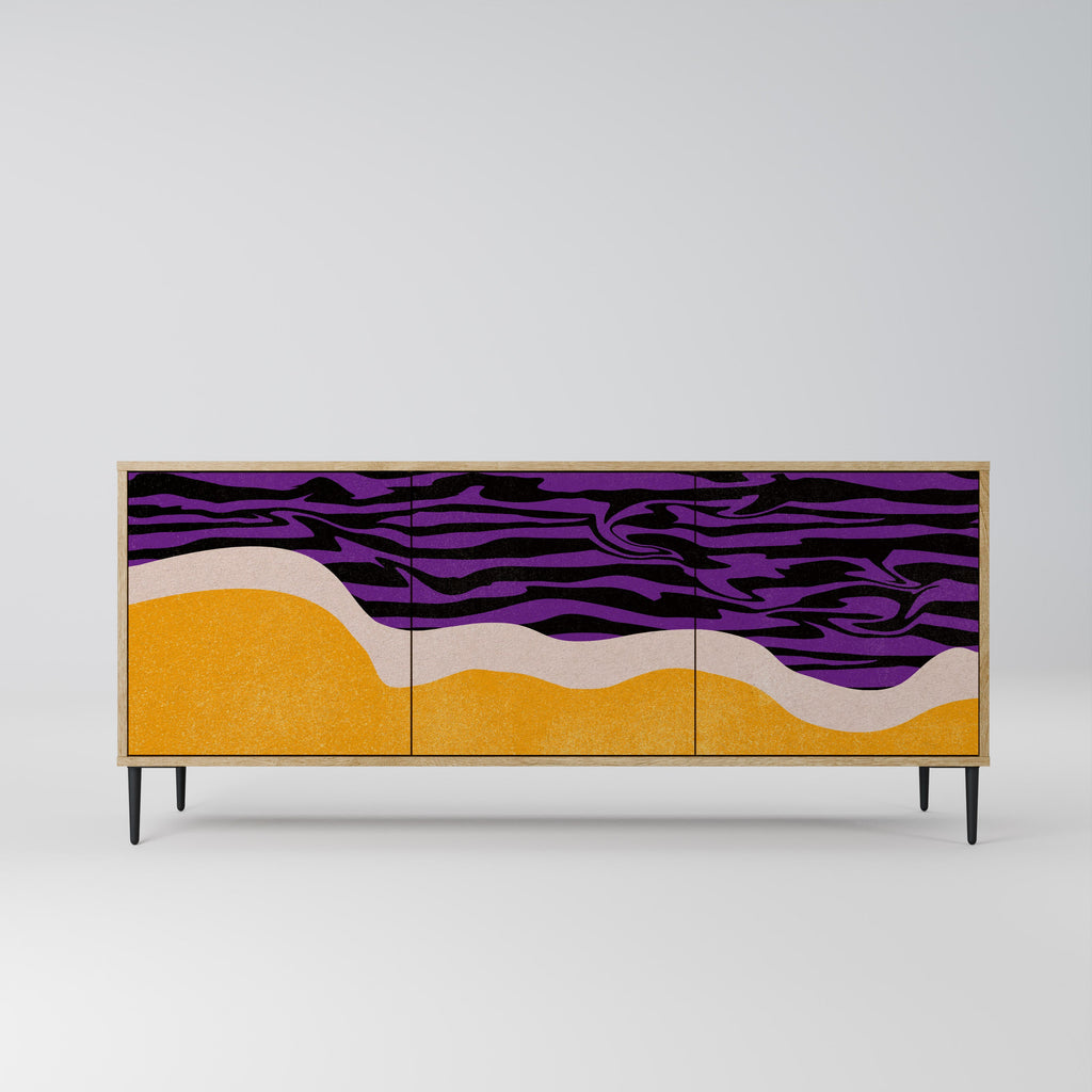 INDEPENDENT BORDER 3-Door Sideboard in Oak Effect