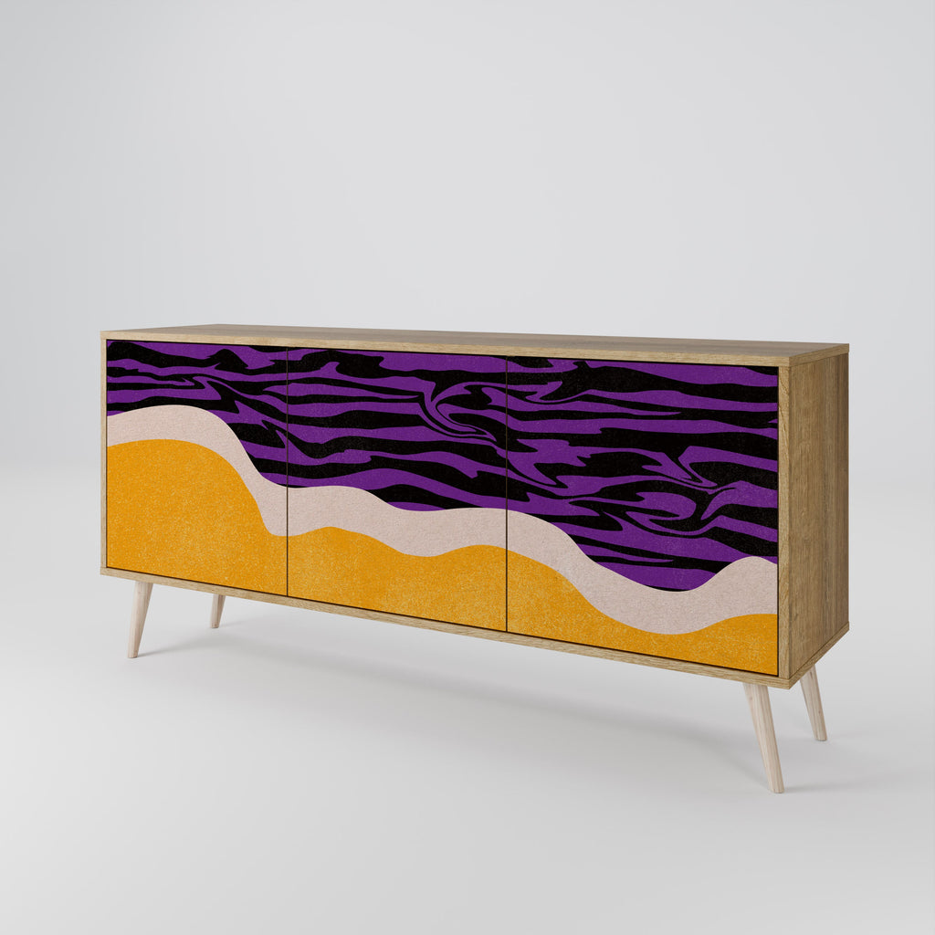 INDEPENDENT BORDER 3-Door Sideboard in Oak Effect