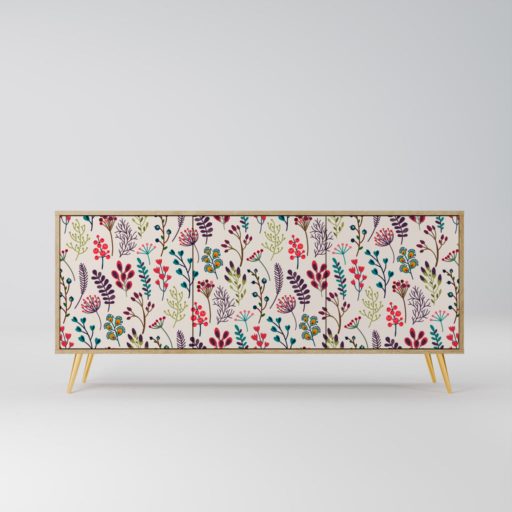 AUTUMN SUNDRIES 3-Door Sideboard in Oak Effect