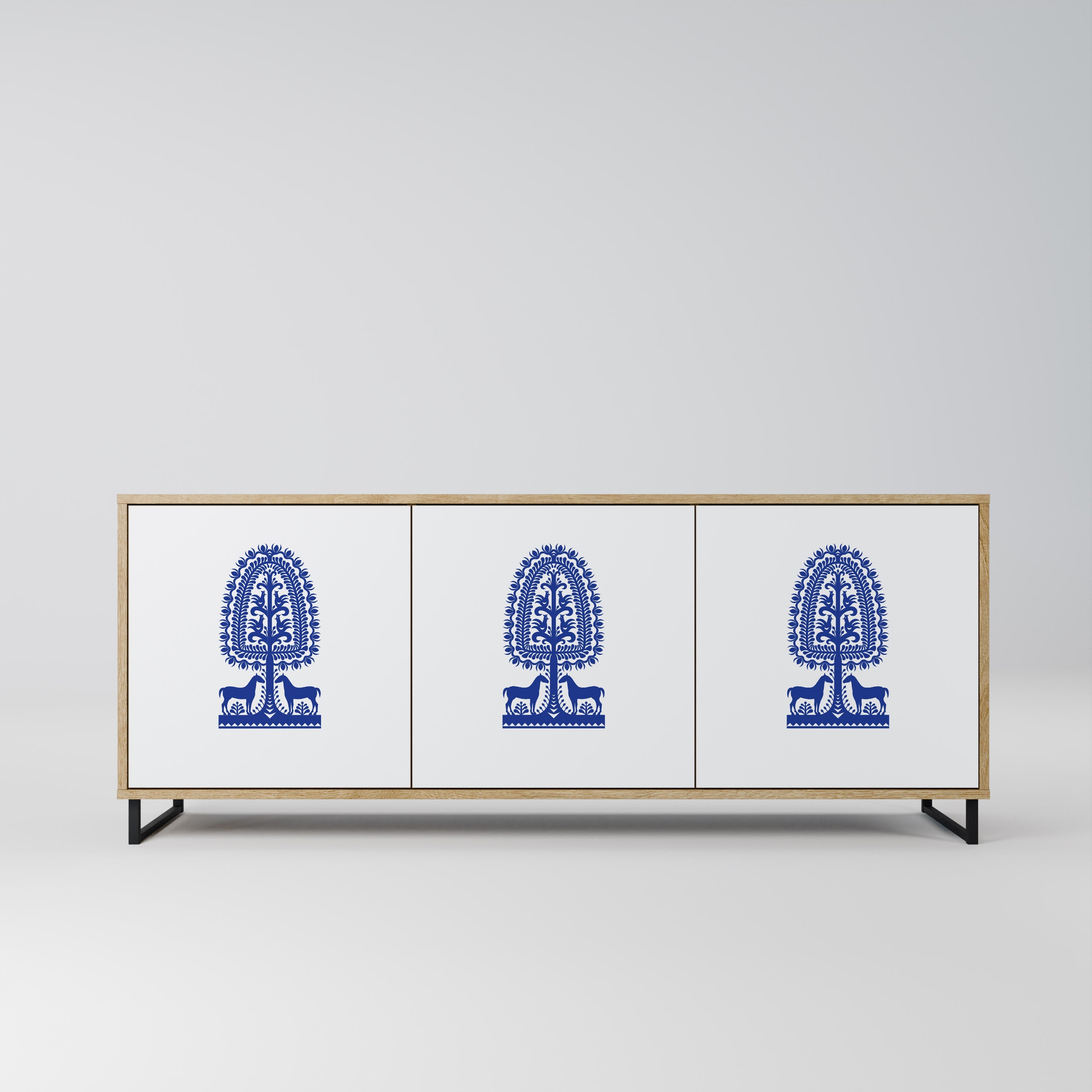 Buffet 3 portes effet chêne, style art populaire polonais