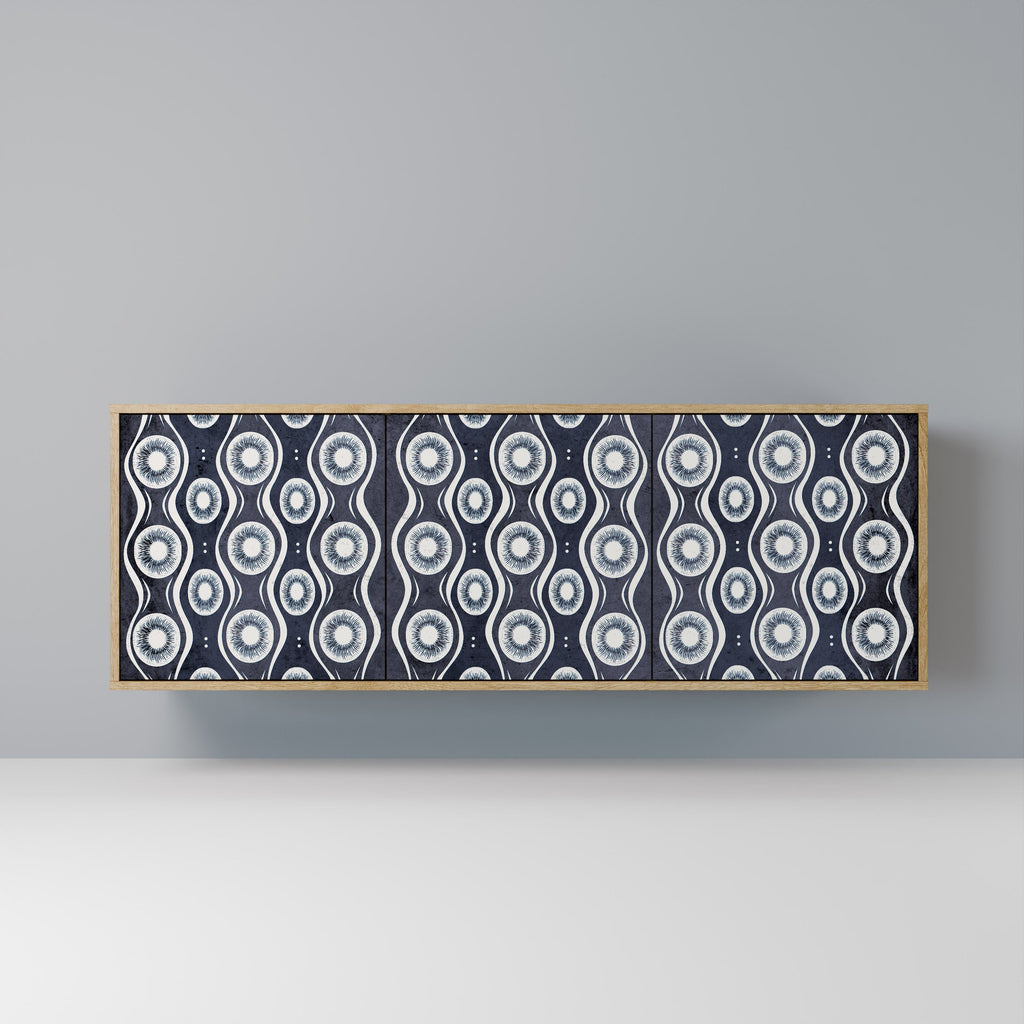 GRAPHITE EYES 3-Door Sideboard in Oak Effect