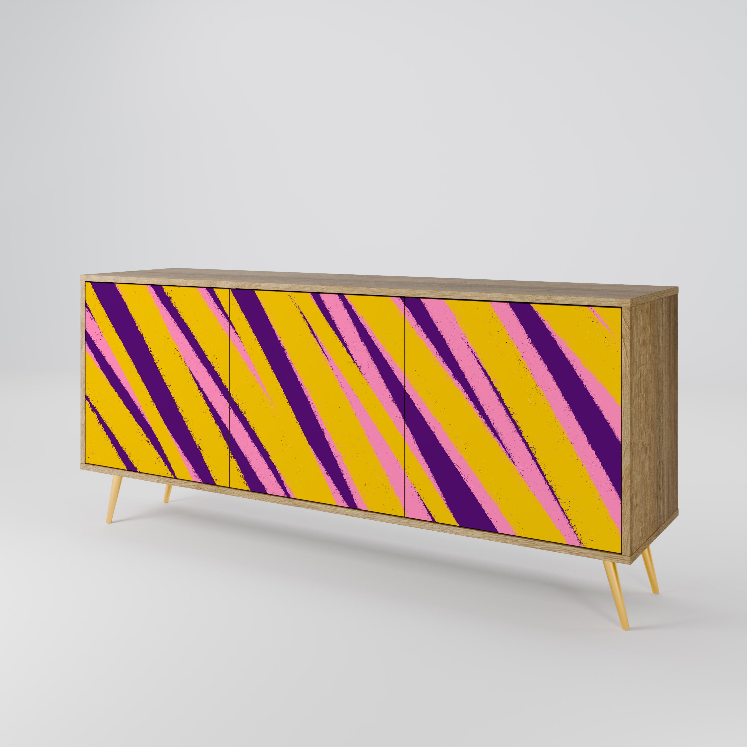 DREAMS COME TRUE 3-Door Sideboard