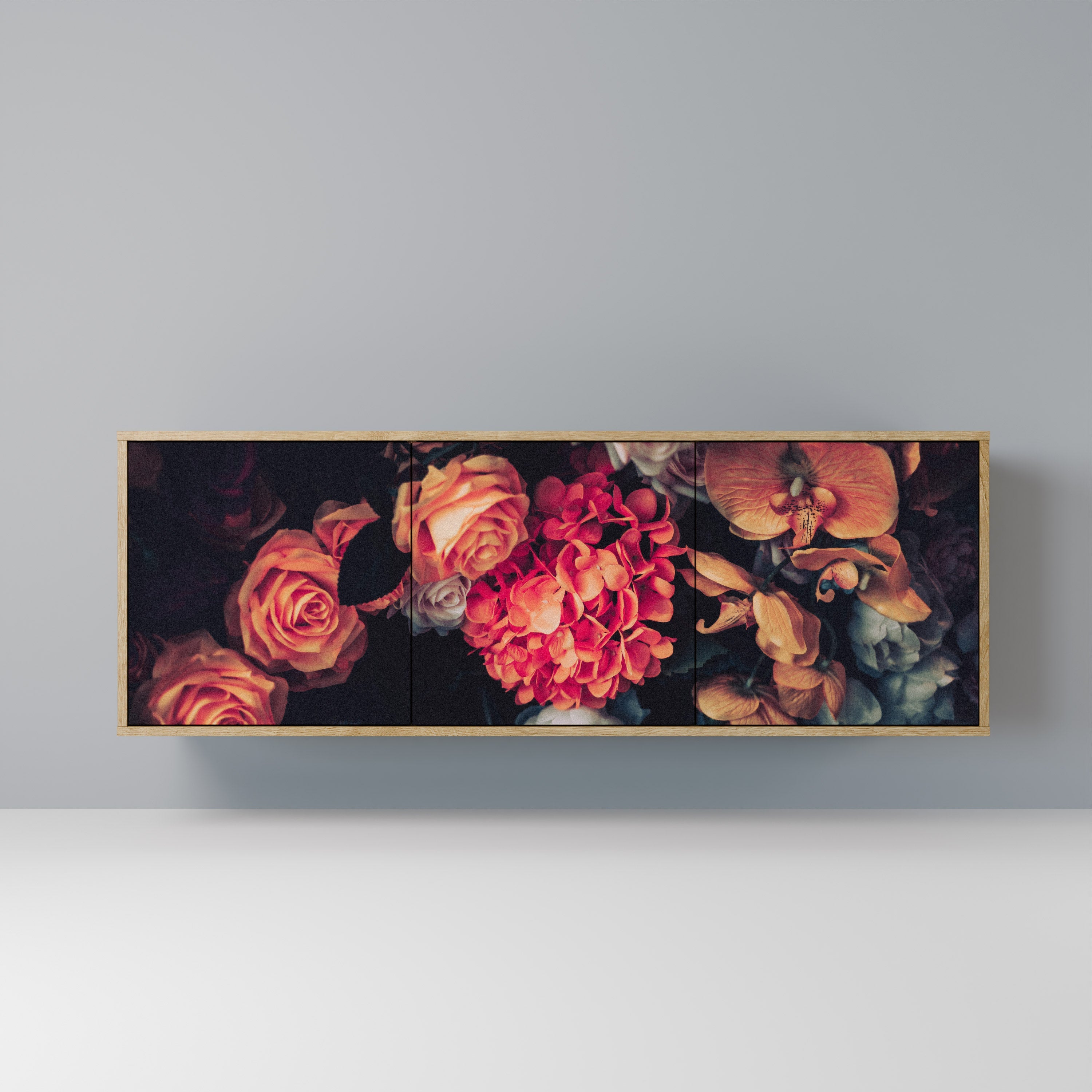 Buffet 3 portes NEVERENDING BLOOM effet chêne