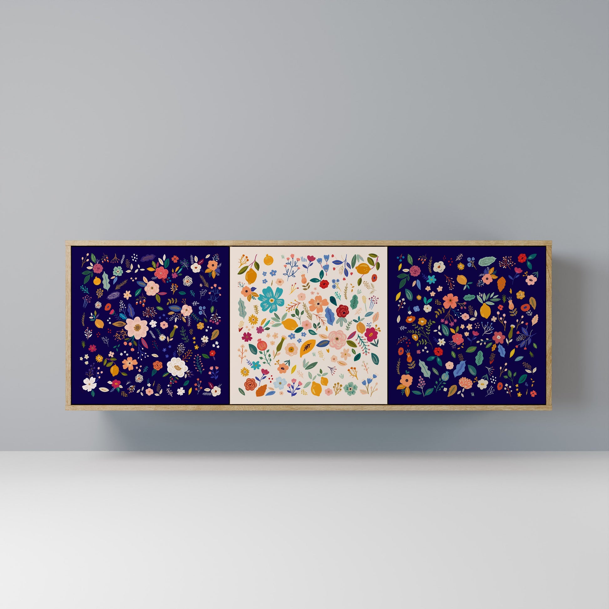 Buffet 3 portes FLORAL COMBINATION effet chêne
