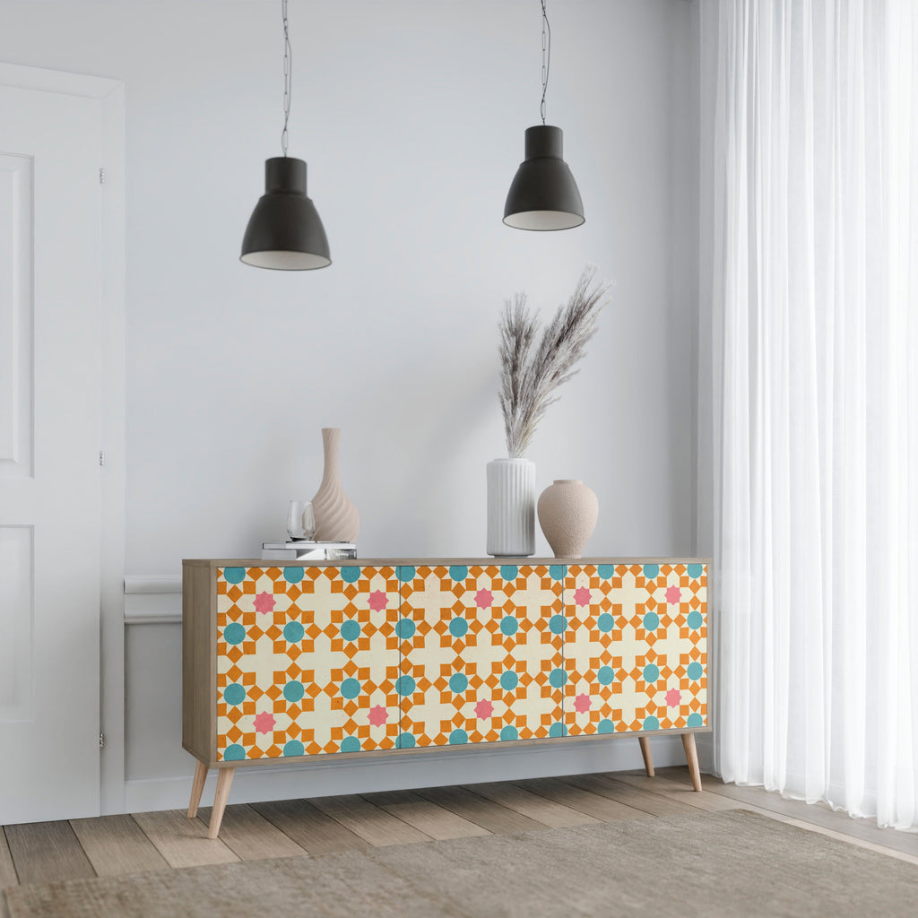 Buffet 3 portes effet chêne à décor floral