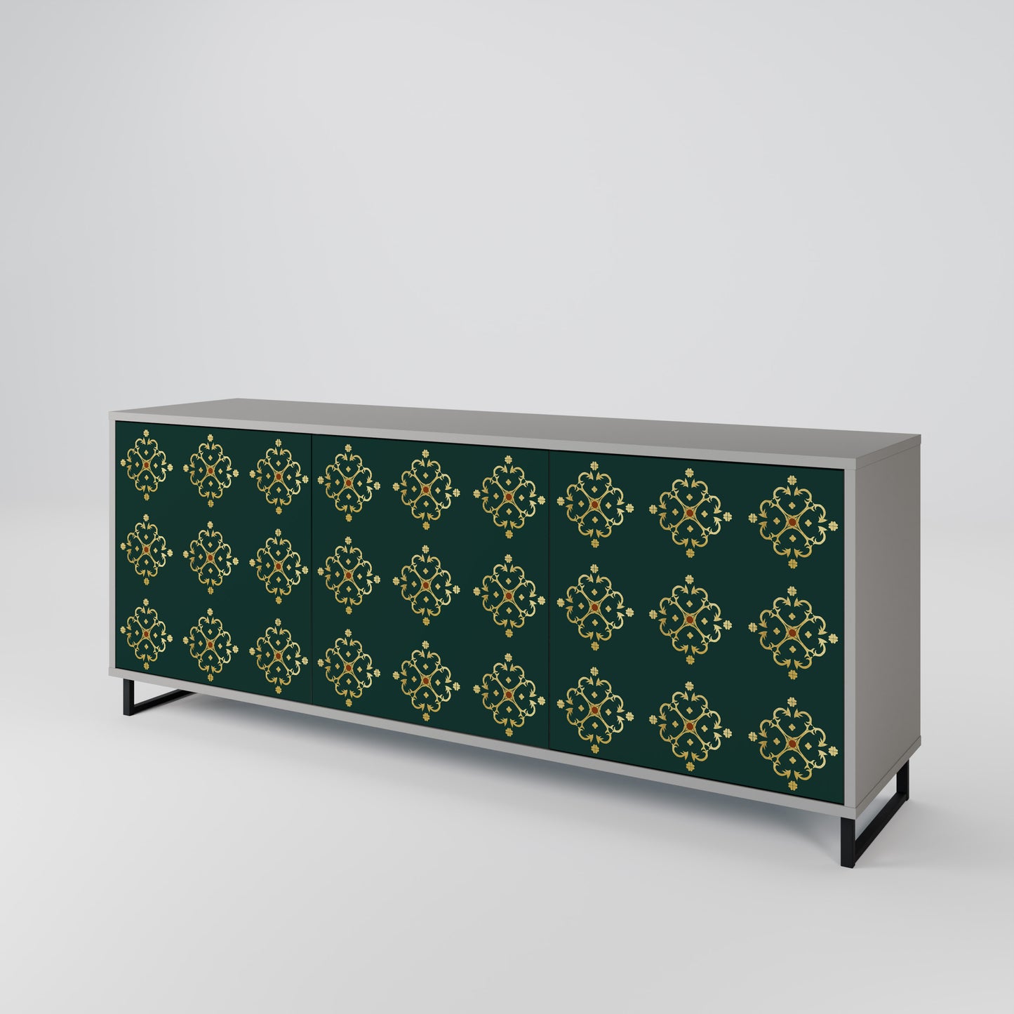 ROYAL MEDALLION 3-Door Sideboard