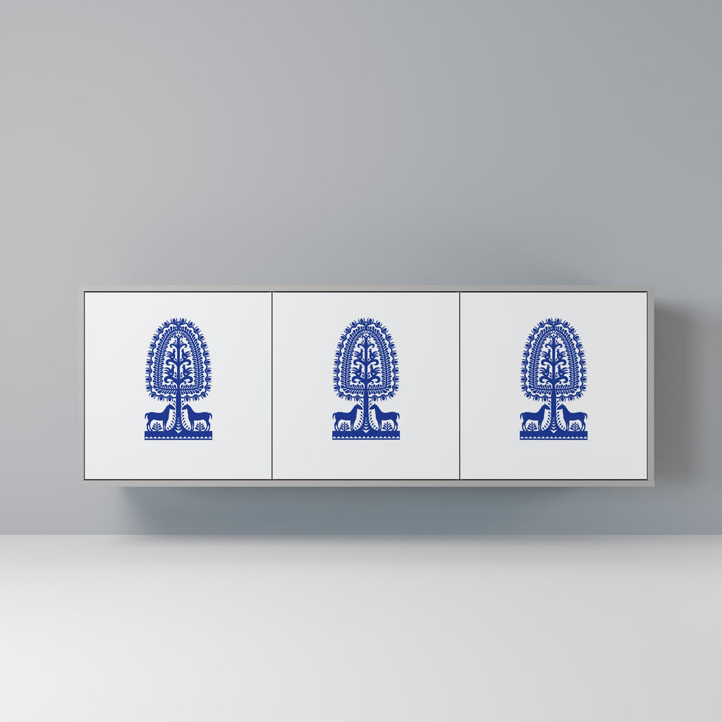 Buffet 3 portes en finition grise, style art populaire polonais