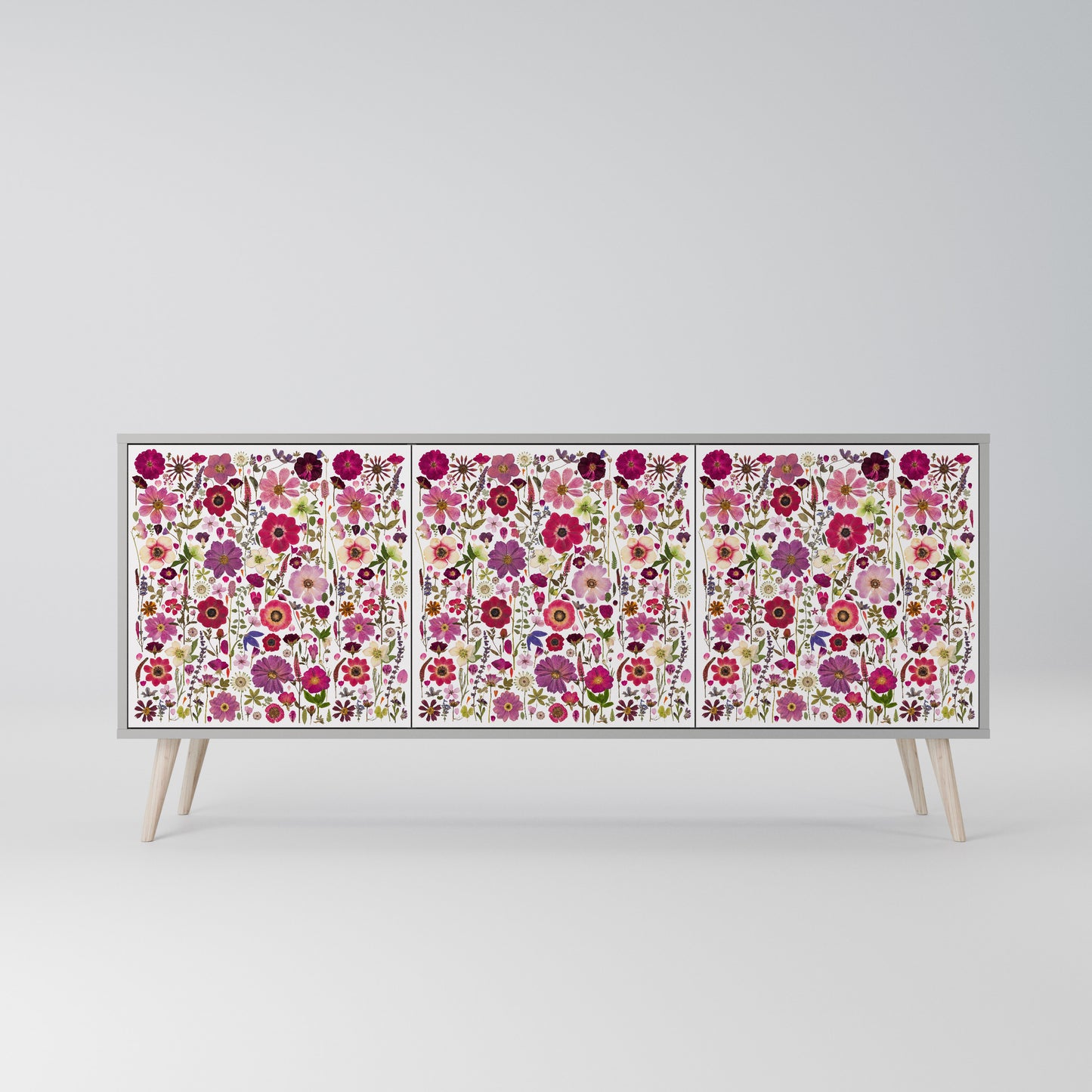 PETAL GARDEN 3-Door Sideboard