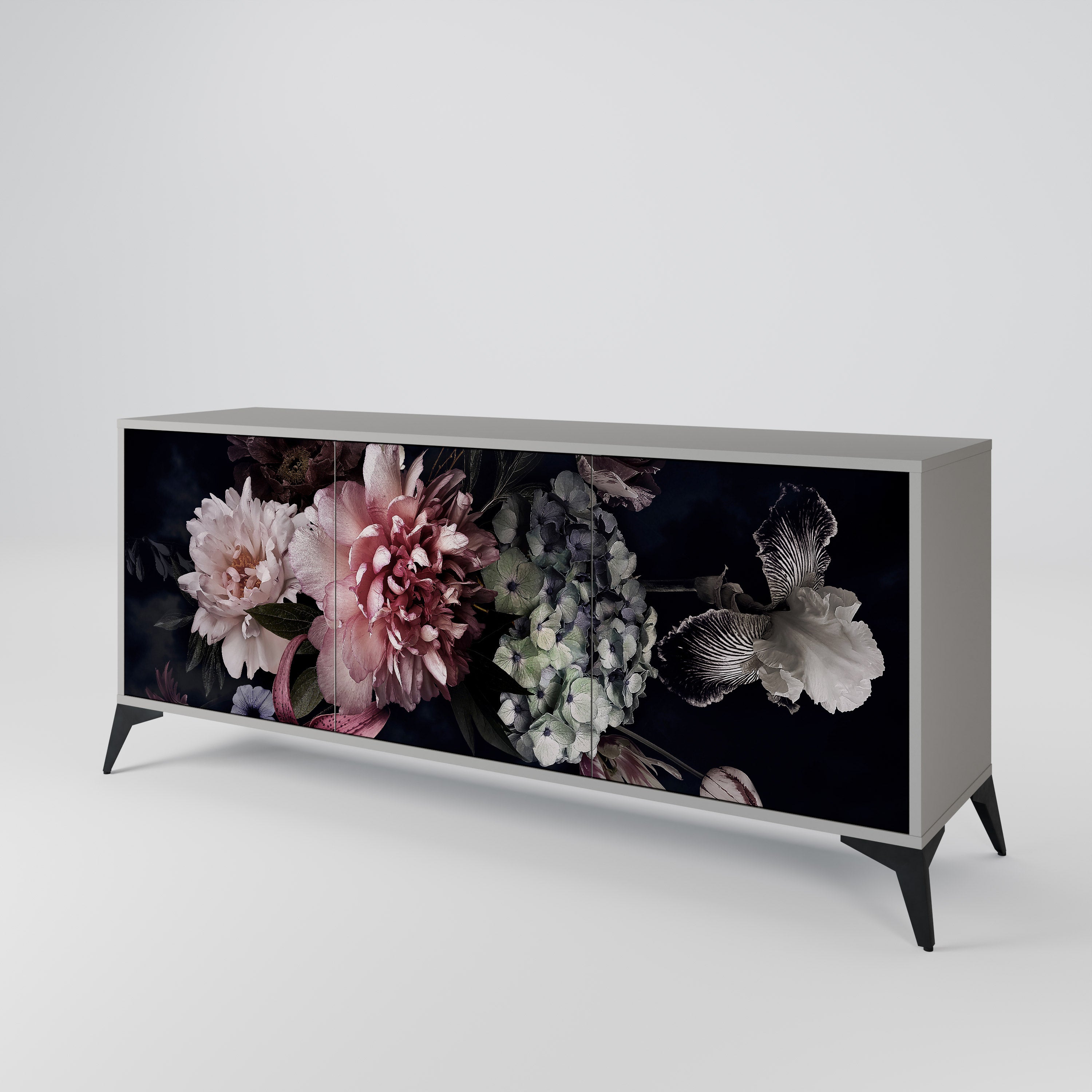 PURE BLOSSOM 3-Door Sideboard