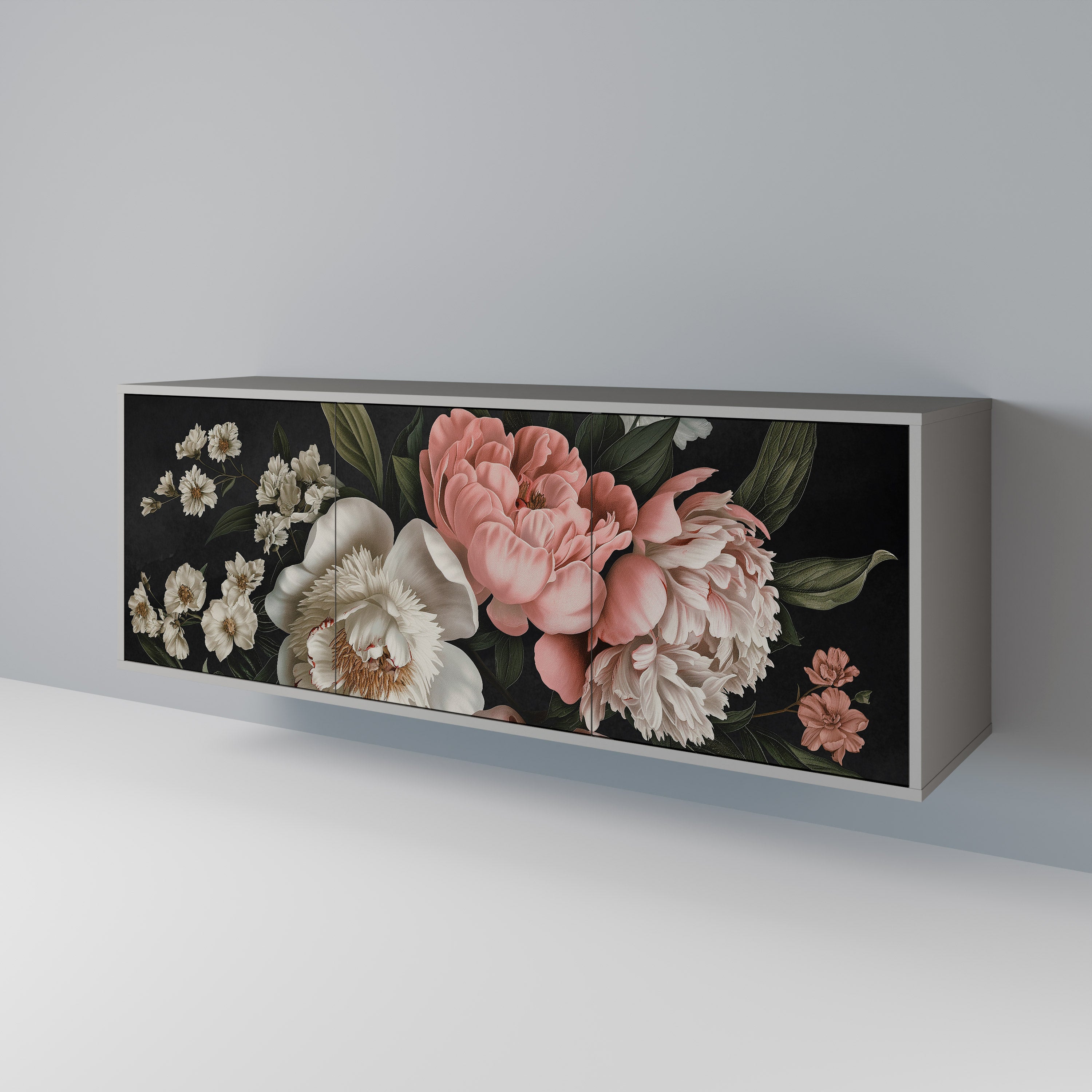 LUSH ELEGANCE 3-Door Sideboard