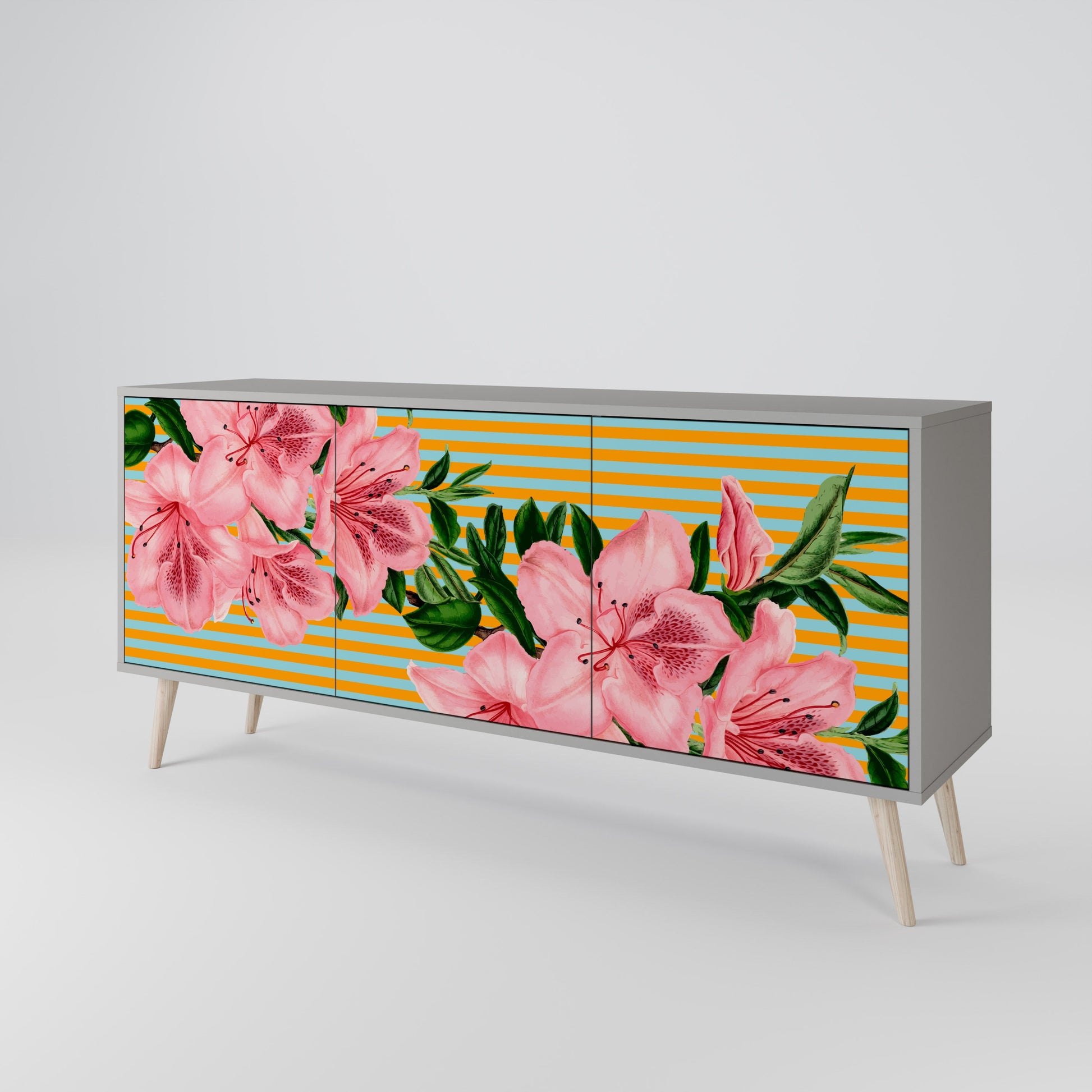 FRAGILE BEAUTY 3-Door Sideboard in Grey Finish