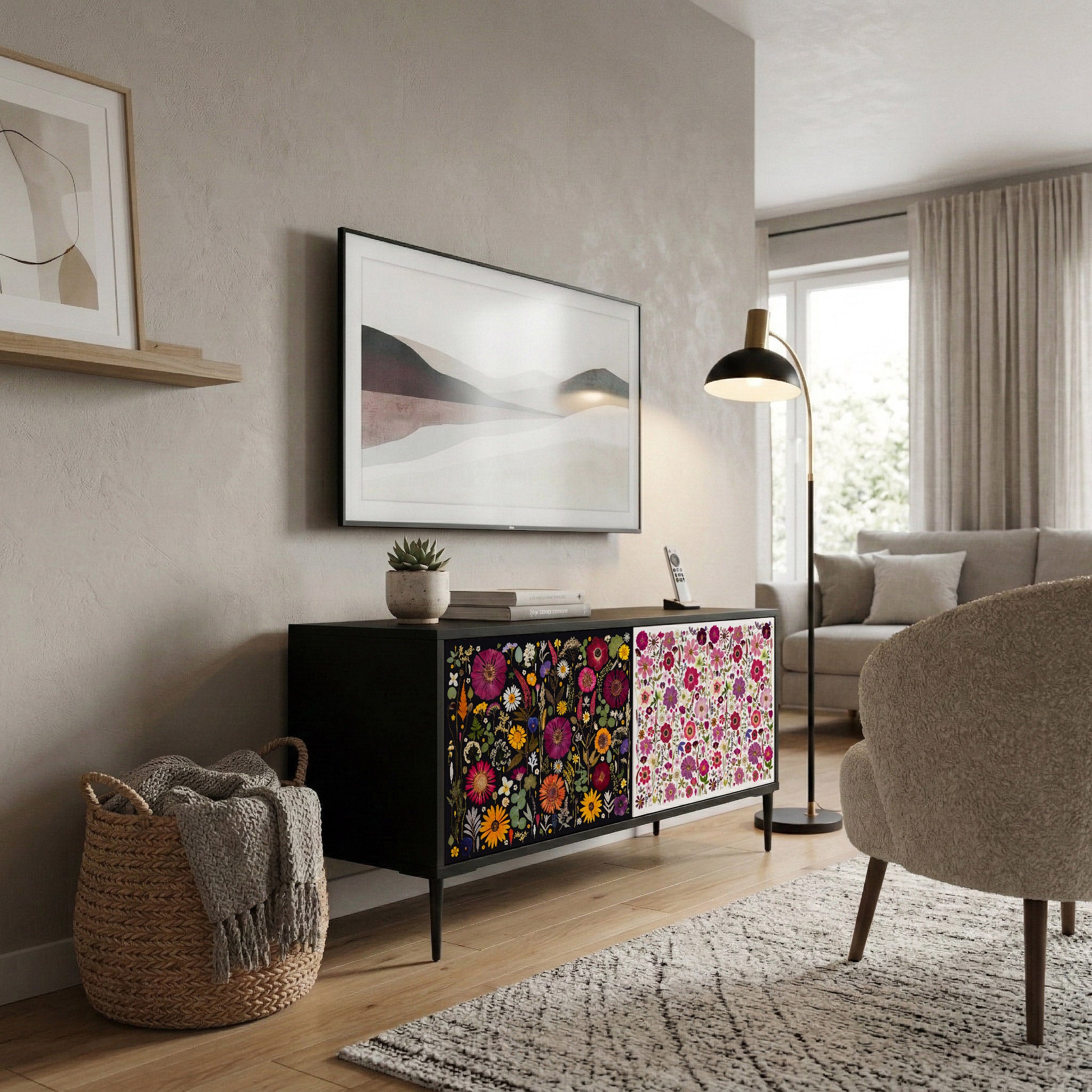 DAYNITE GARDEN Compact 2-Door TV Cabinet