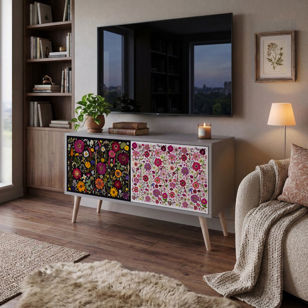 DAYNITE GARDEN Compact 2-Door TV Cabinet