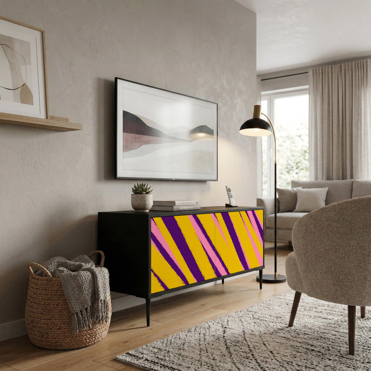 DREAMS COME TRUE Compact 2-Door TV Cabinet
