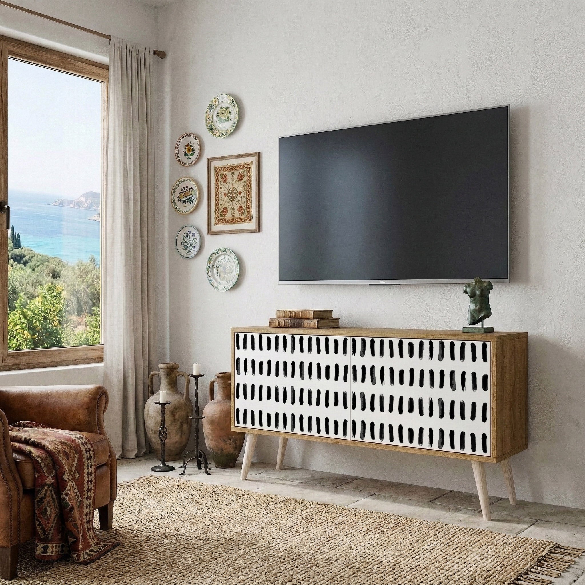 NIGHTY MELODIES Compact 2-Door TV Cabinet