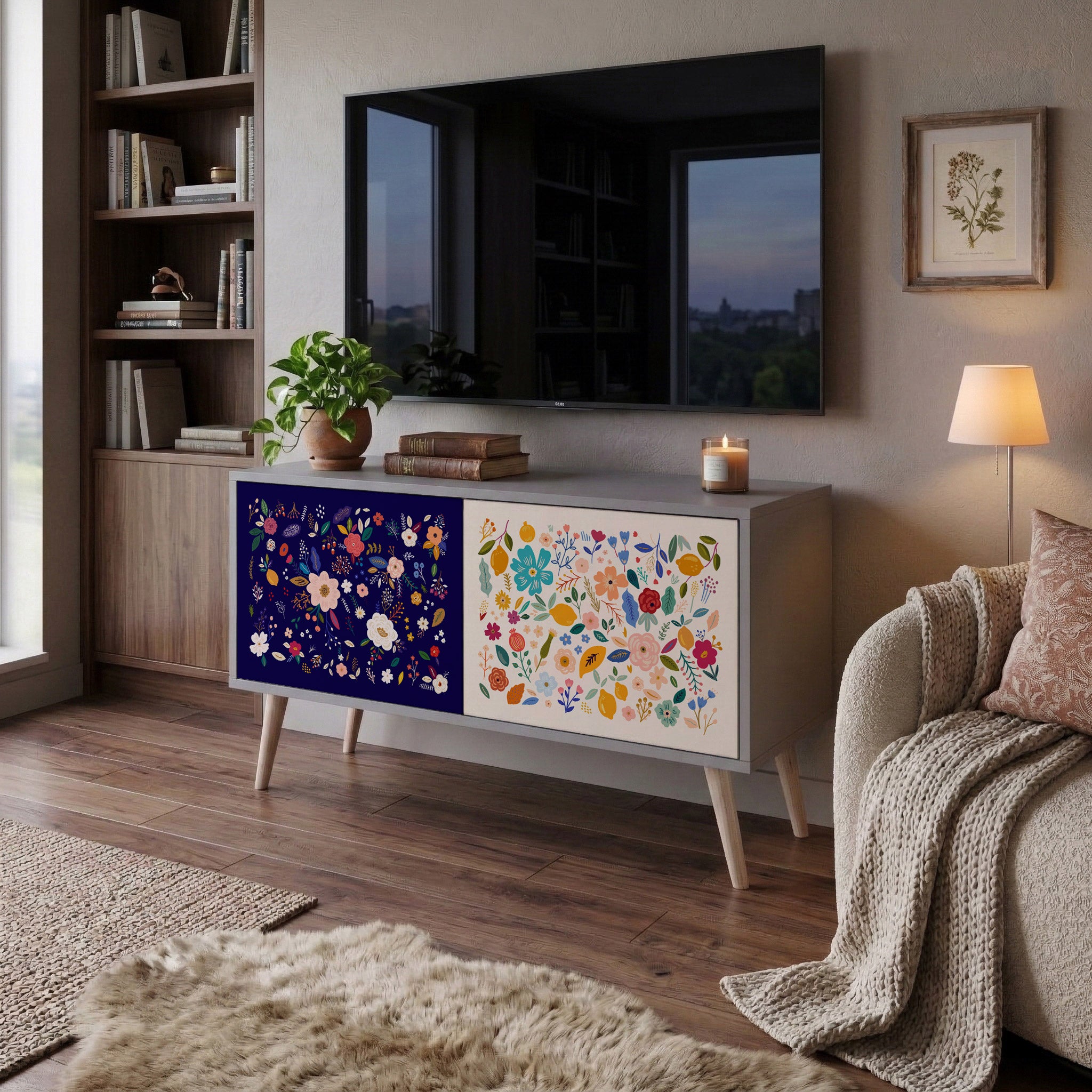 FLORAL COMBINATION Compact 2-Door TV Cabinet