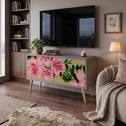 FRAGILE BEAUTY Compact 2-Door TV Cabinet
