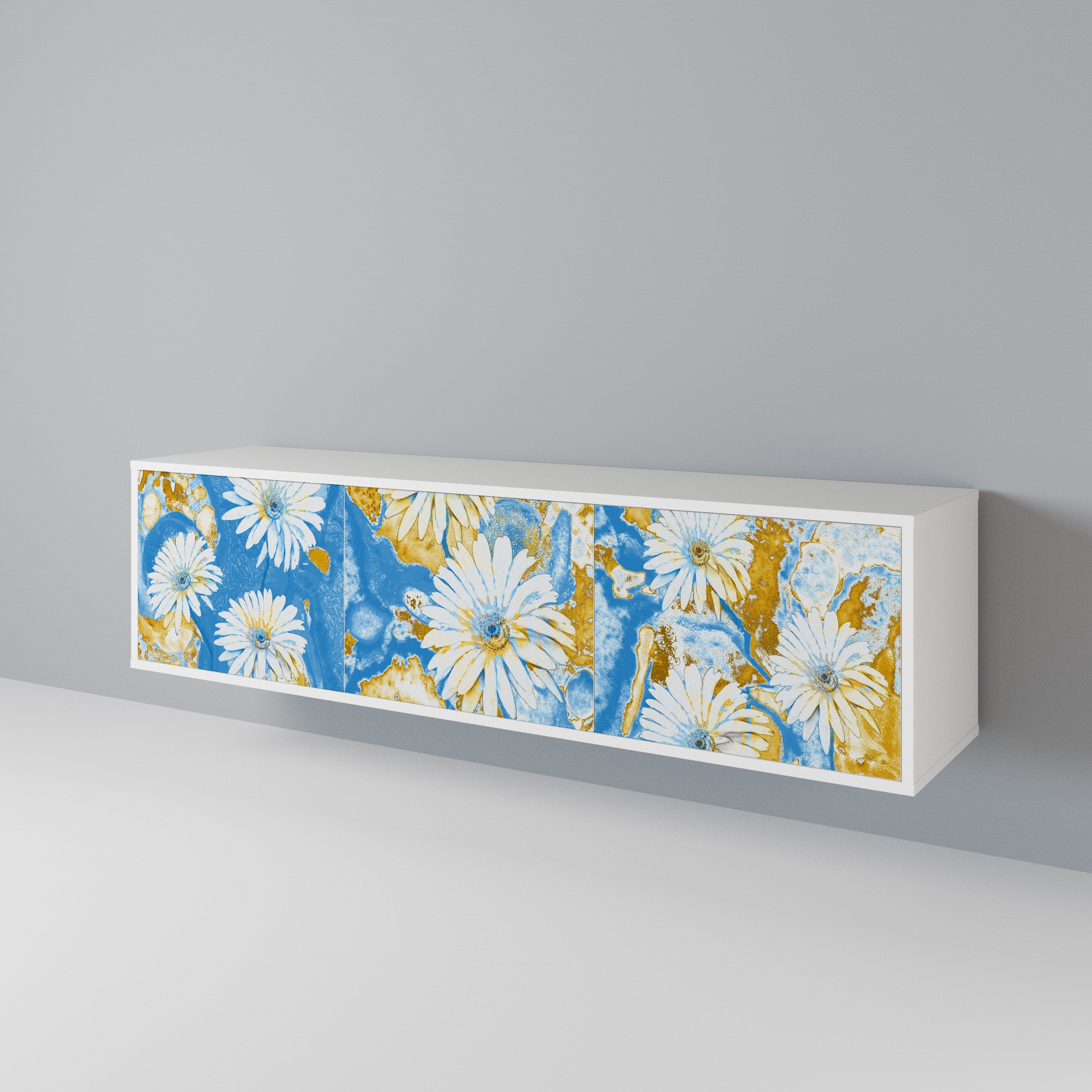 DAISY LUXE 3-Door TV Cabinet