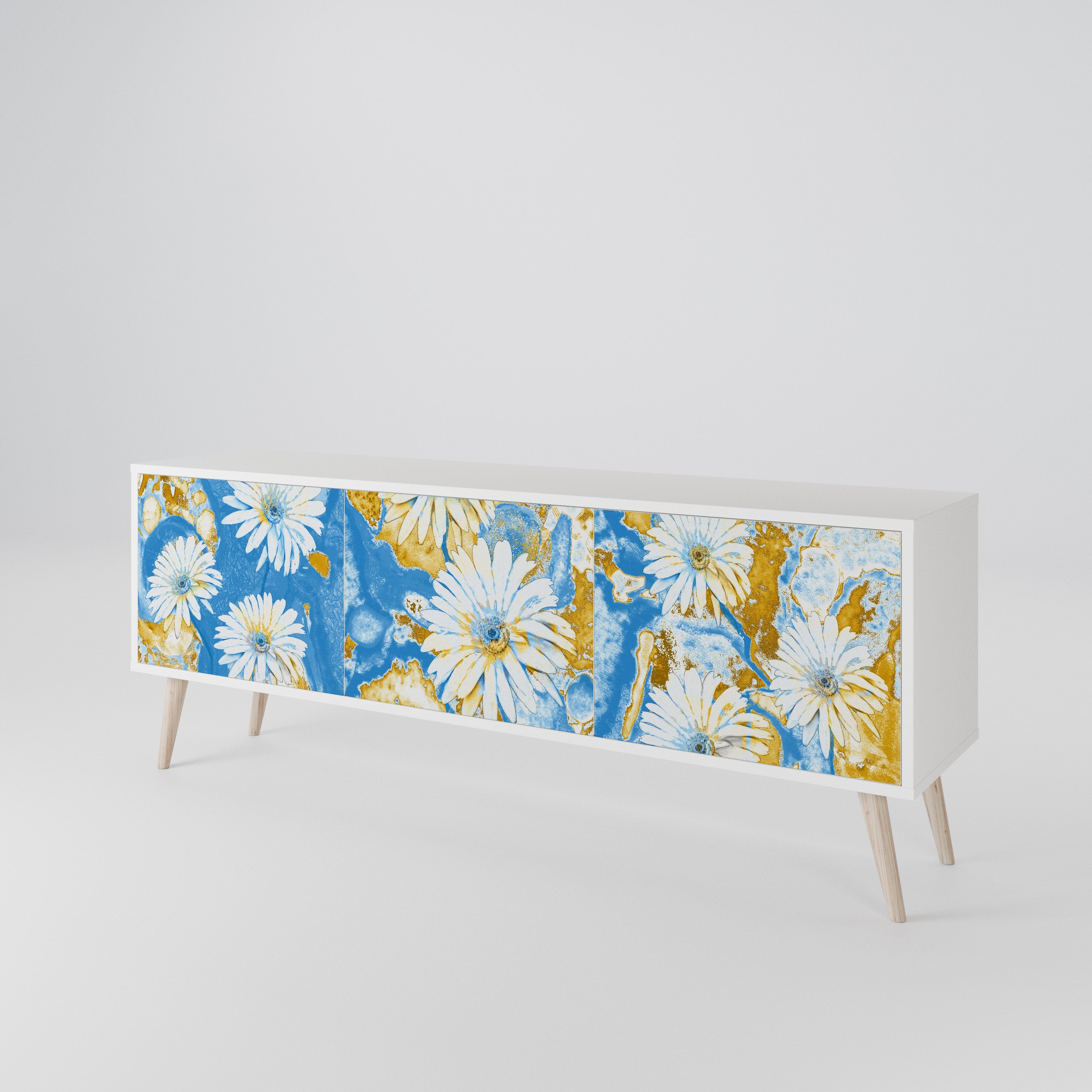 DAISY LUXE 3-Door TV Cabinet