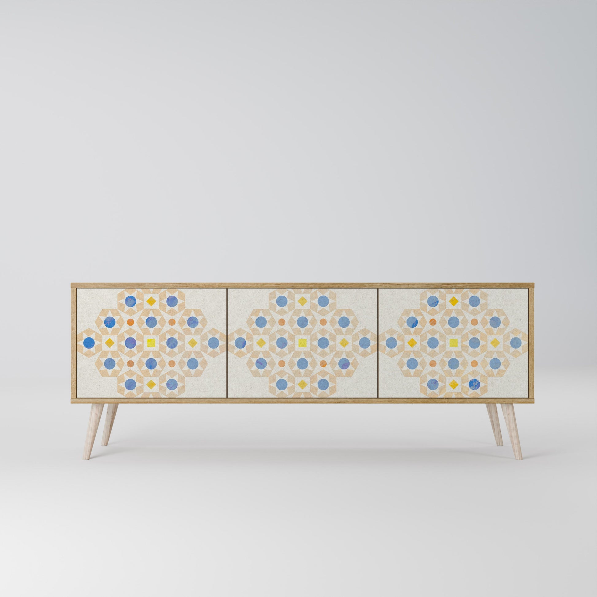 PATTERNED PRISM 3-Door TV Stand in Oak Effect