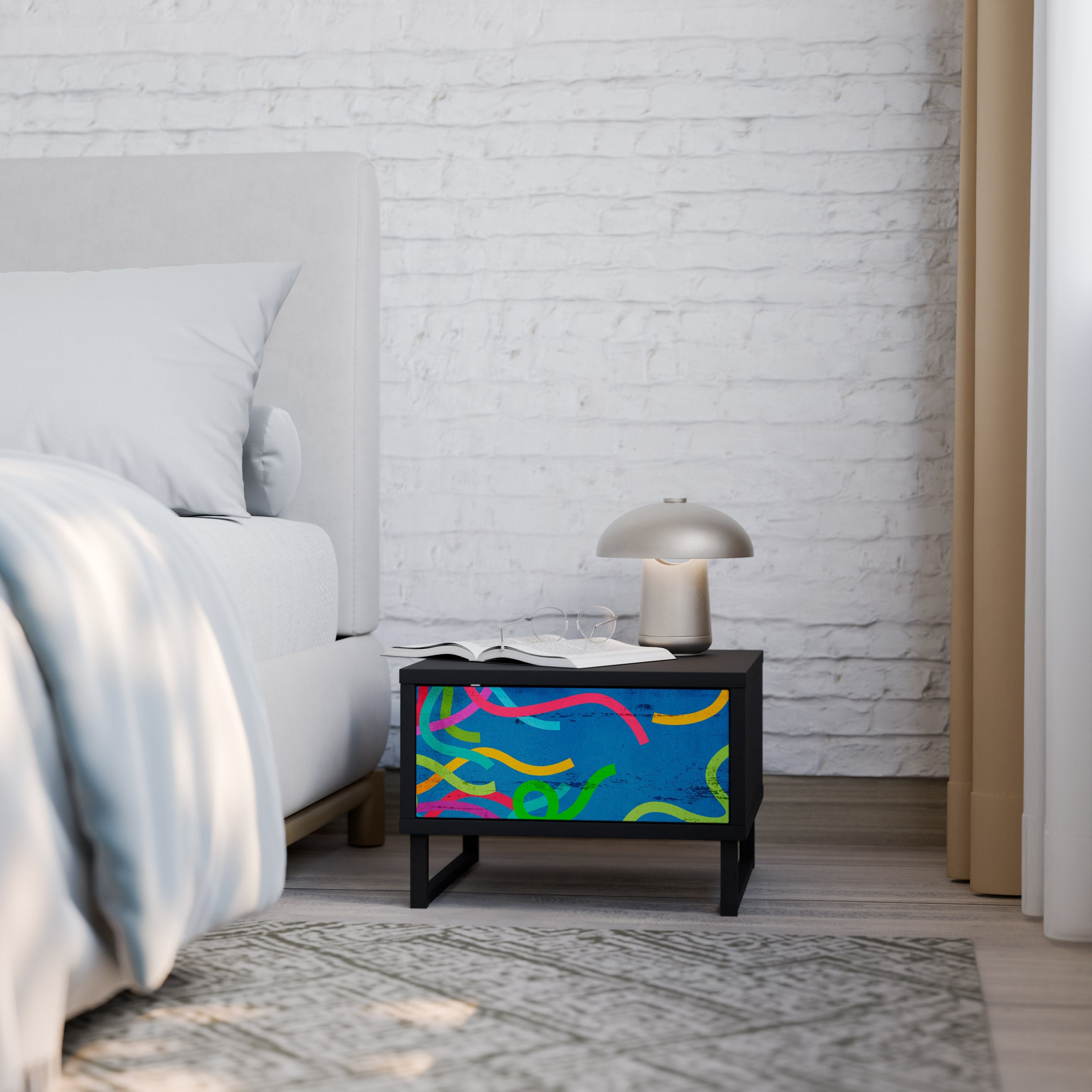 STREAMER TANGLE Nightstand in Black Finish