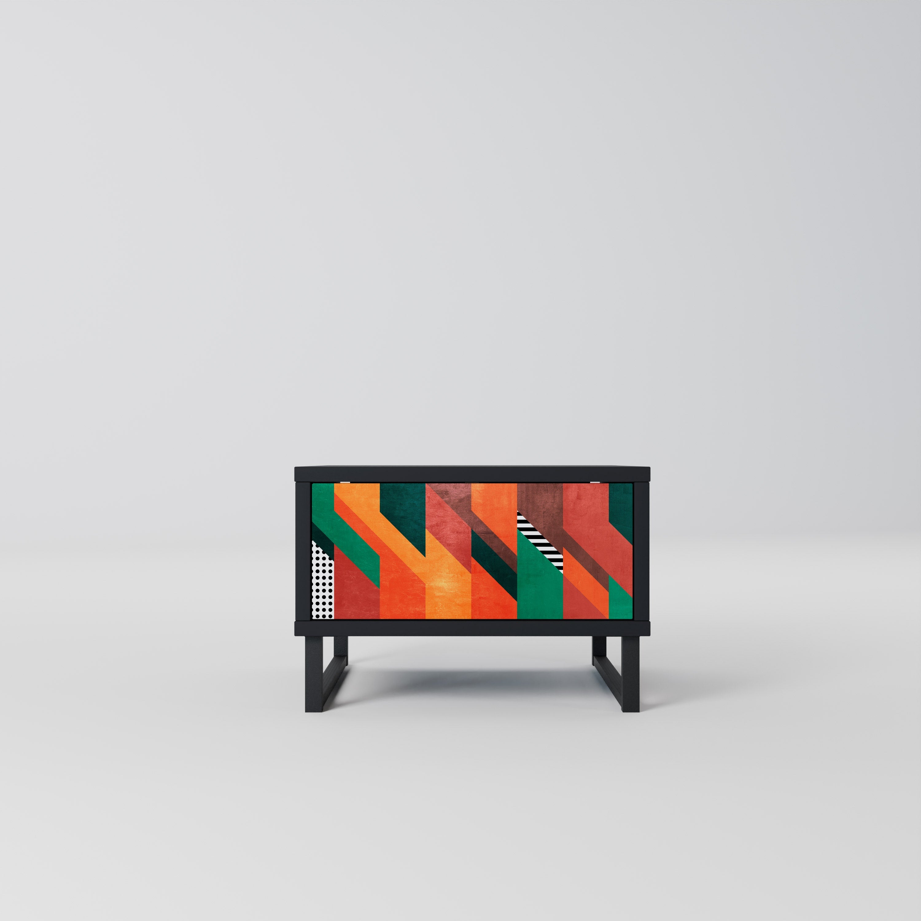 Table de chevet MAKESHIFT ARTISTRY en finition noire