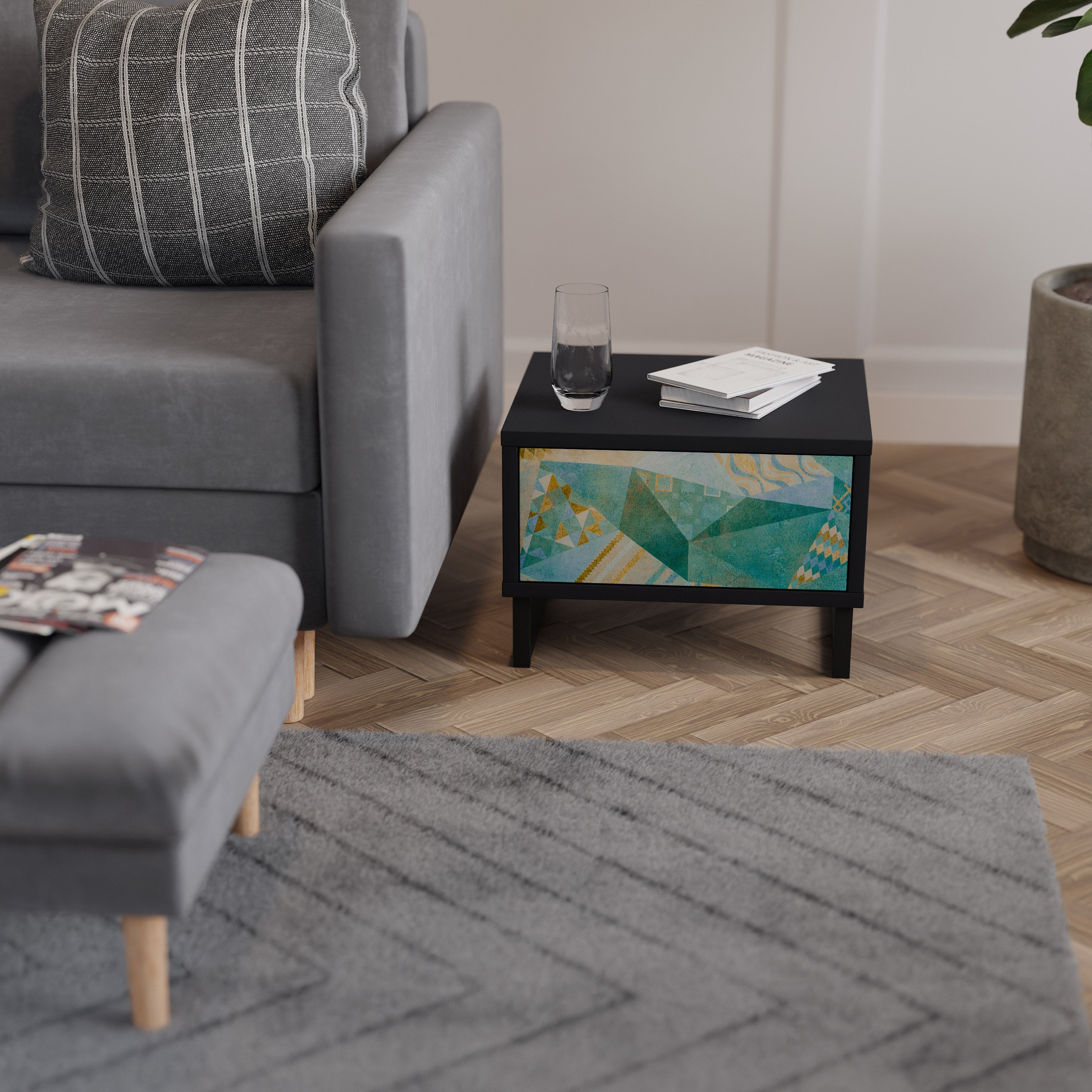 SPECTRUM SPLENDOR Nightstand in Black Finish