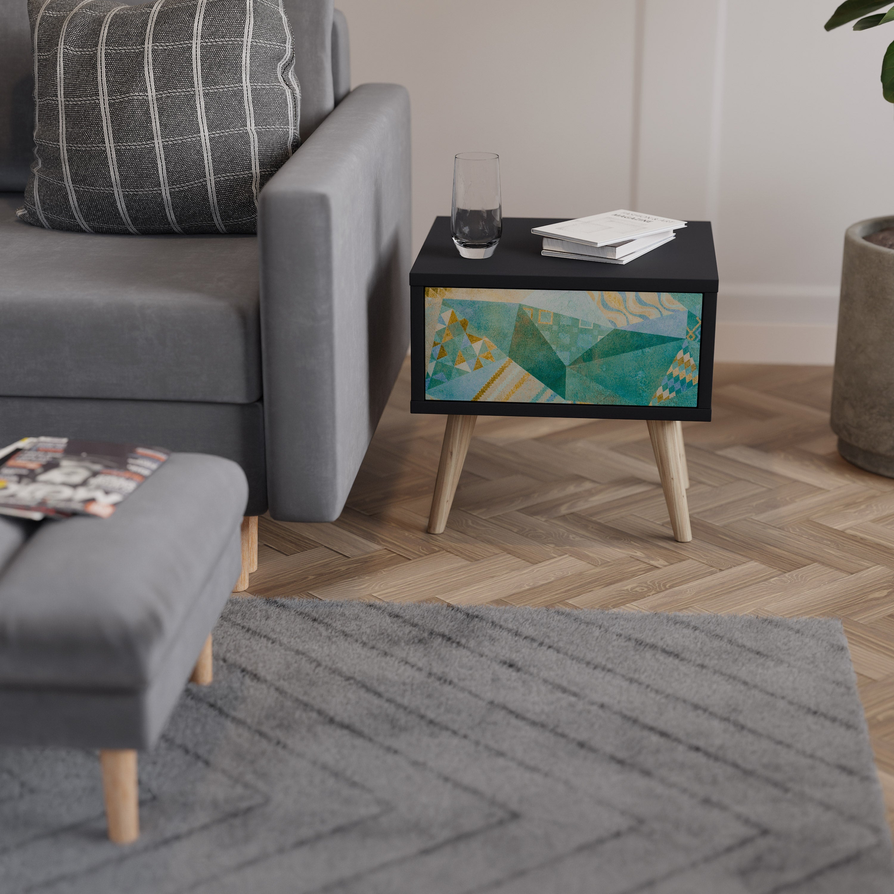 SPECTRUM SPLENDOR Nightstand in Black Finish