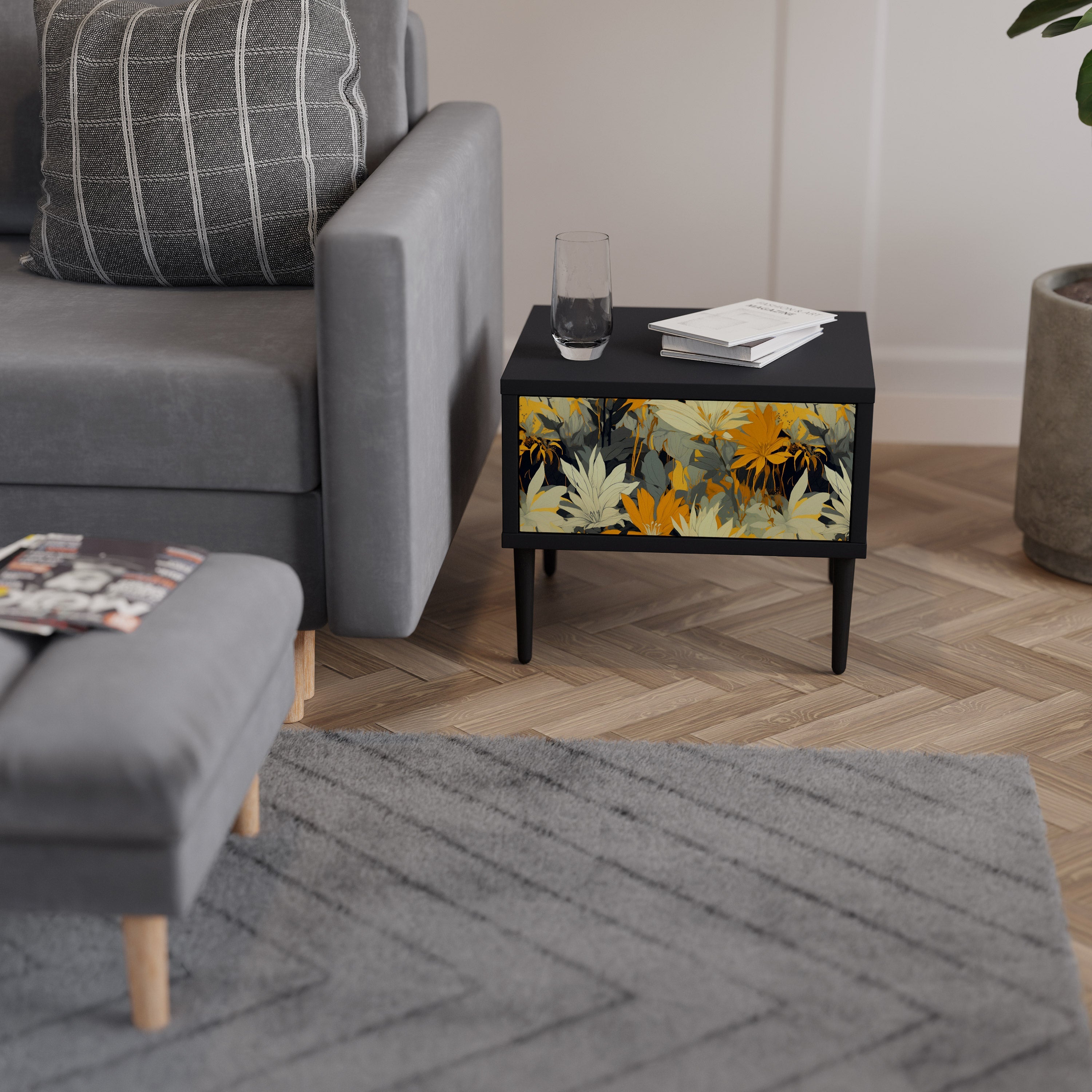 Table de chevet SUNKISSED LILY en finition noire