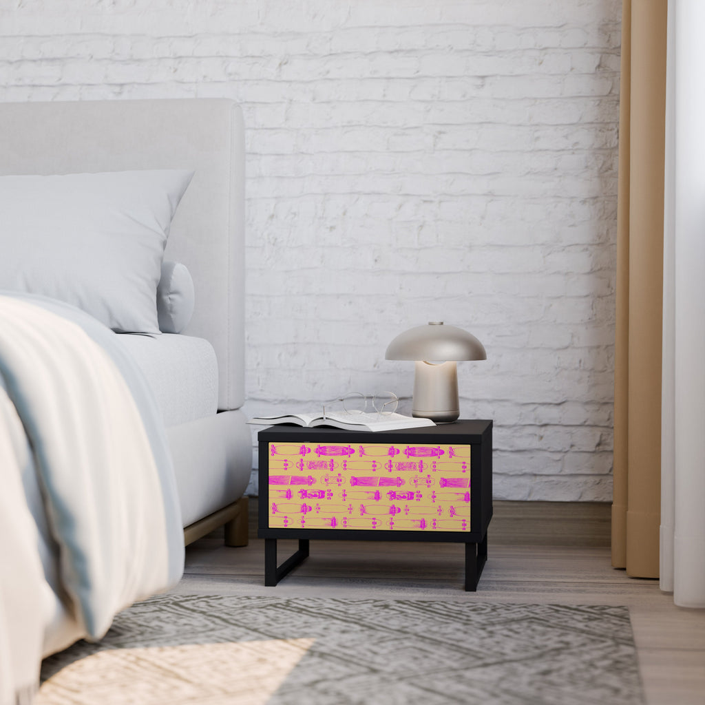 Table de chevet SKATEBOARD ARTISTRY en finition noire