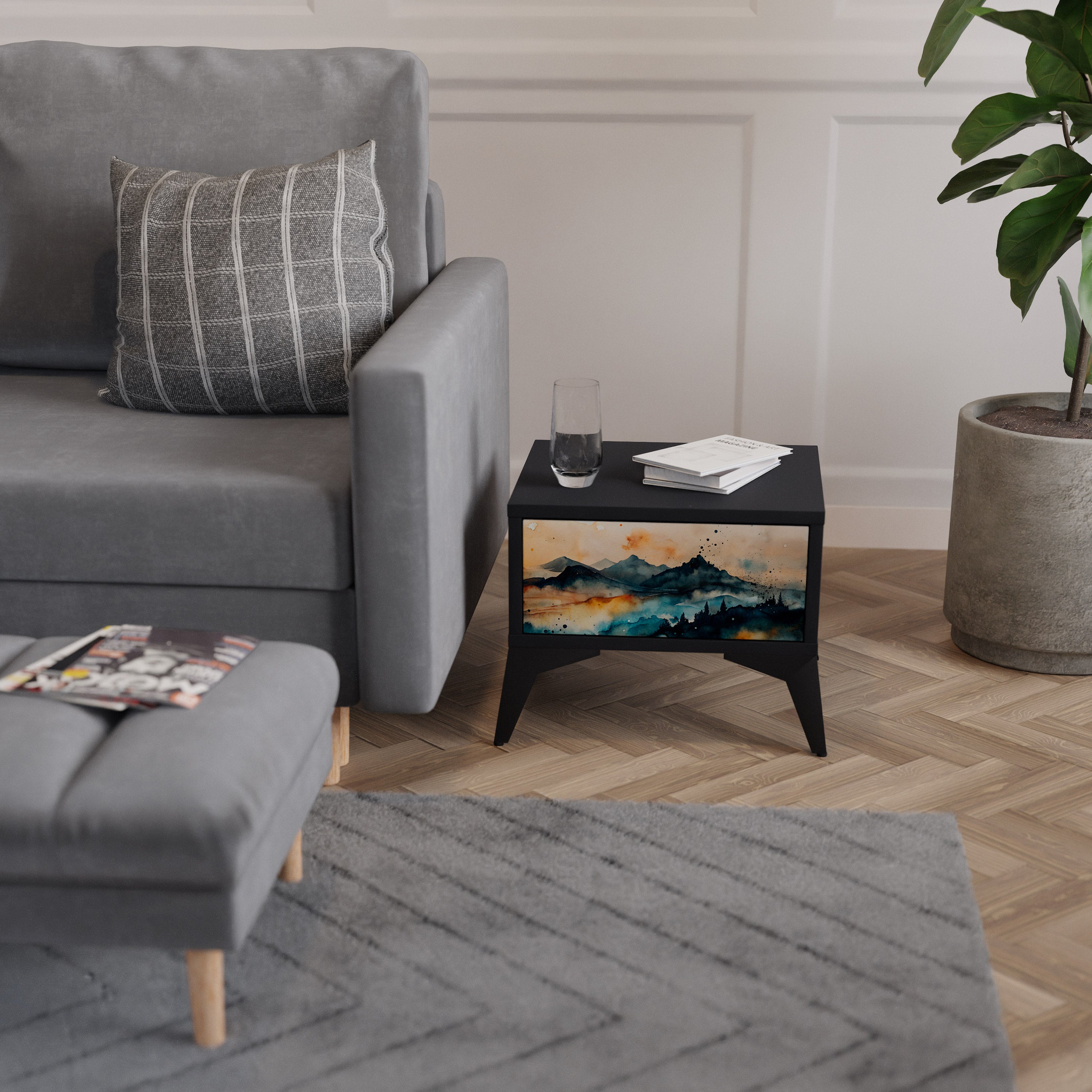 Table de chevet OMINOUS MOUNTAINS en finition noire