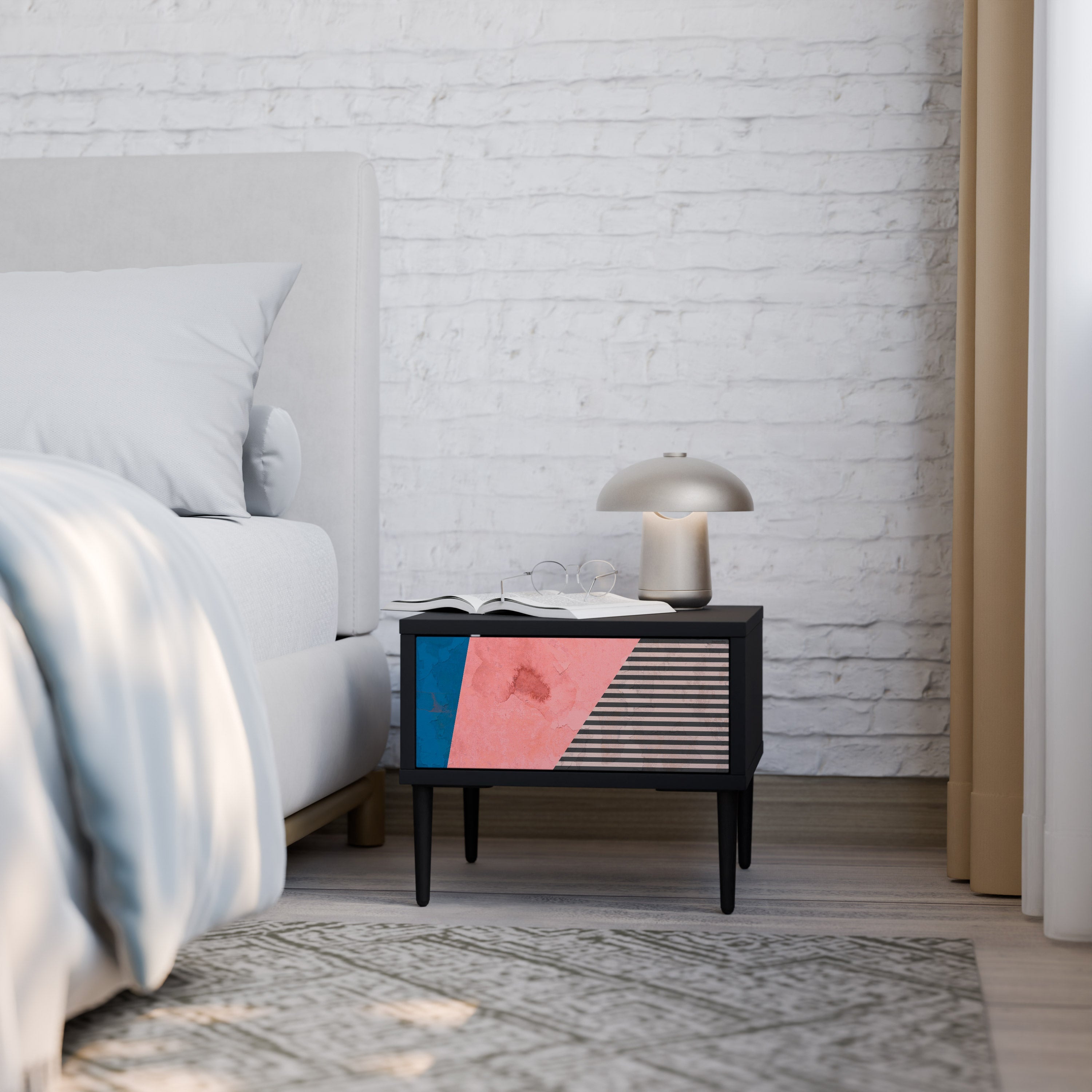 Table de chevet GLAMOROUS STRIPE en finition noire