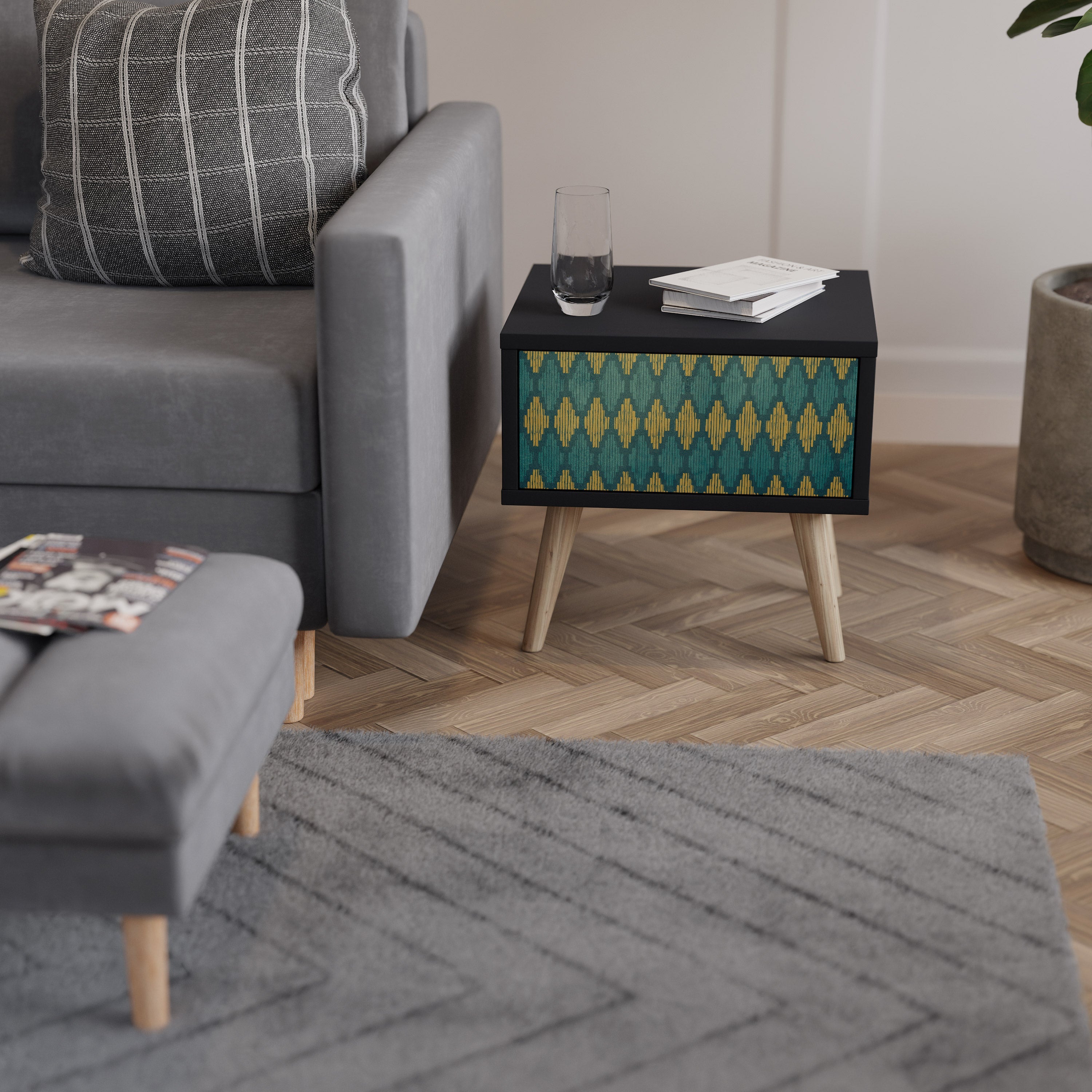 Table de chevet POLYGONS en finition noire