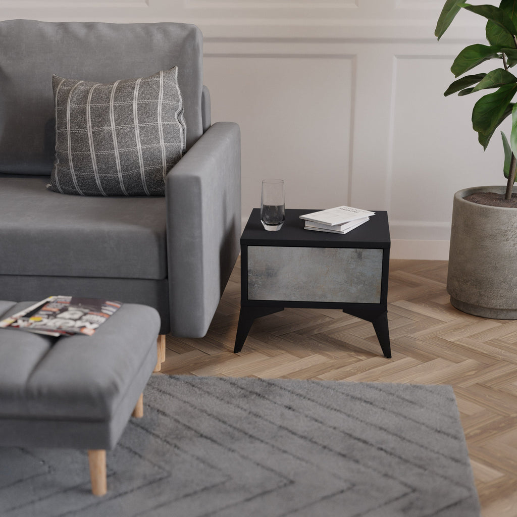 Table de chevet CONCRETE WALL en finition noire