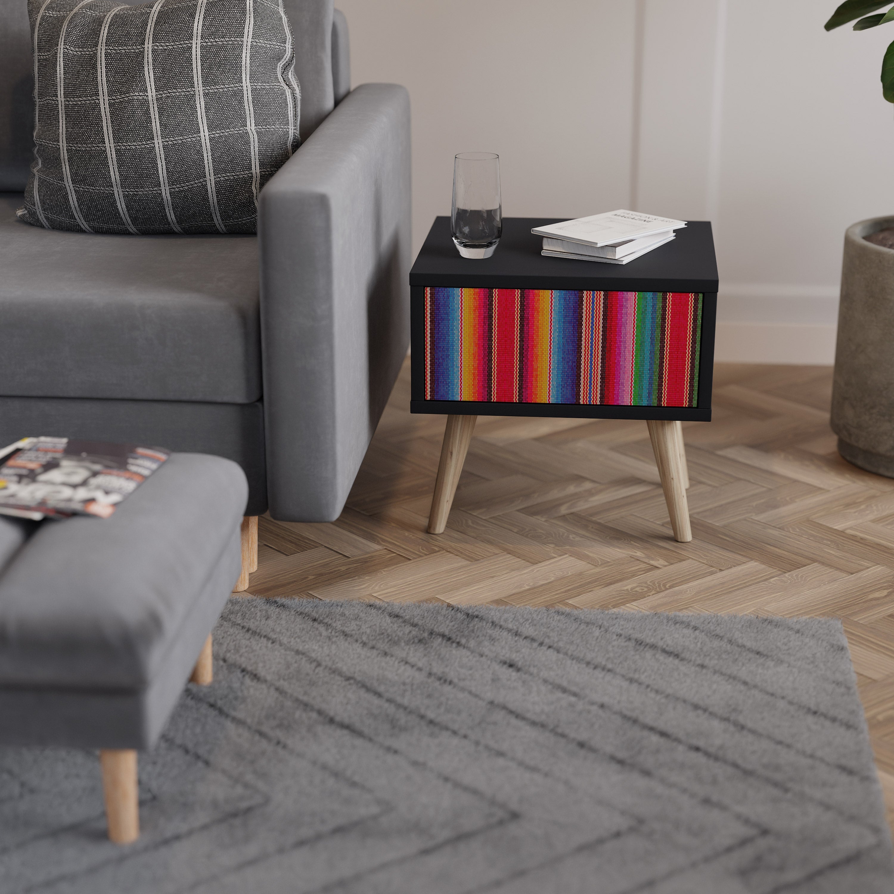 Table de chevet ethnique mexicaine en finition noire