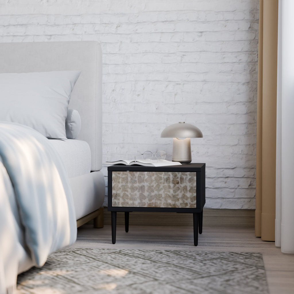 Table de chevet LÉGÈREMENT FLOUE en finition noire