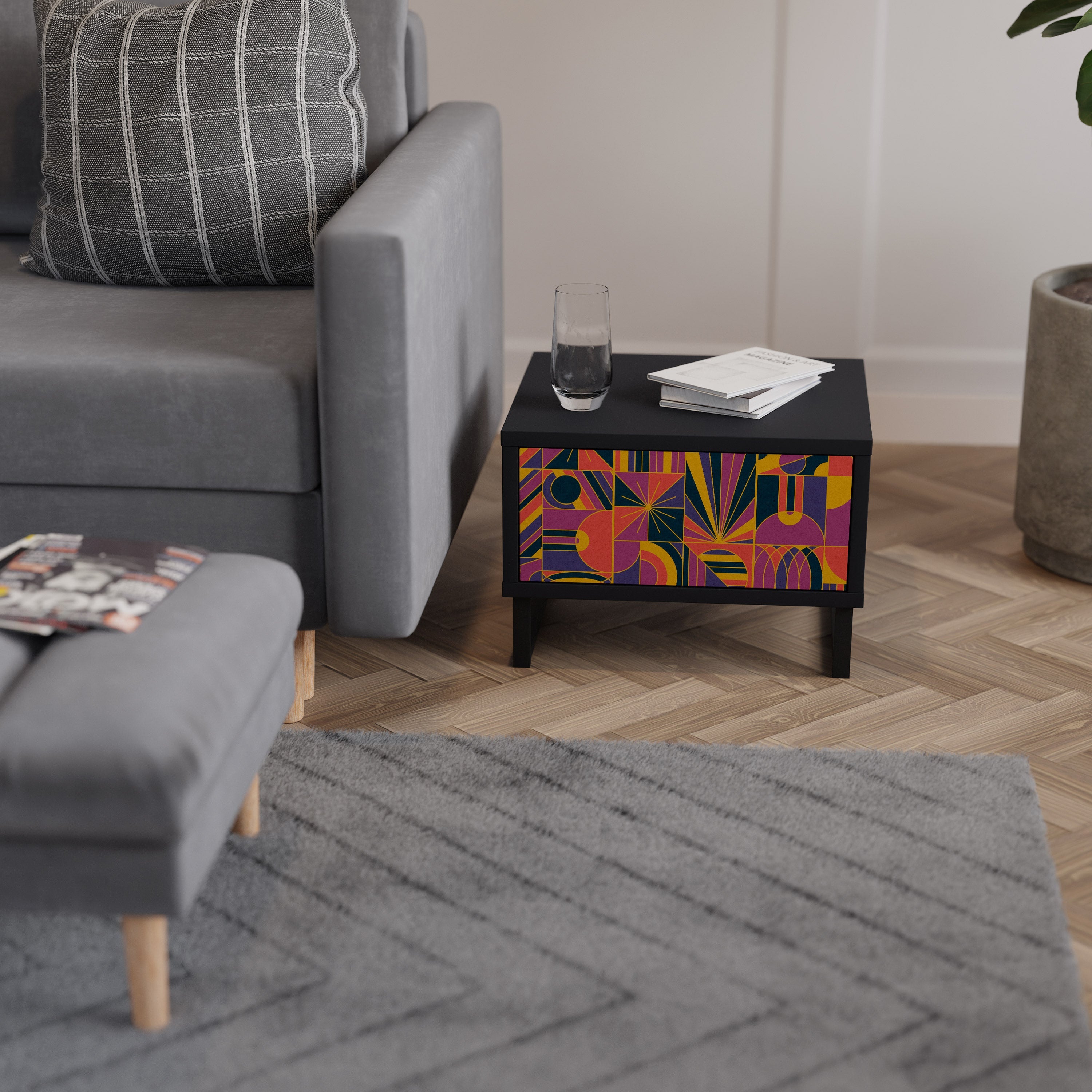 Table de chevet ELECTRIC PATTERNS en finition noire