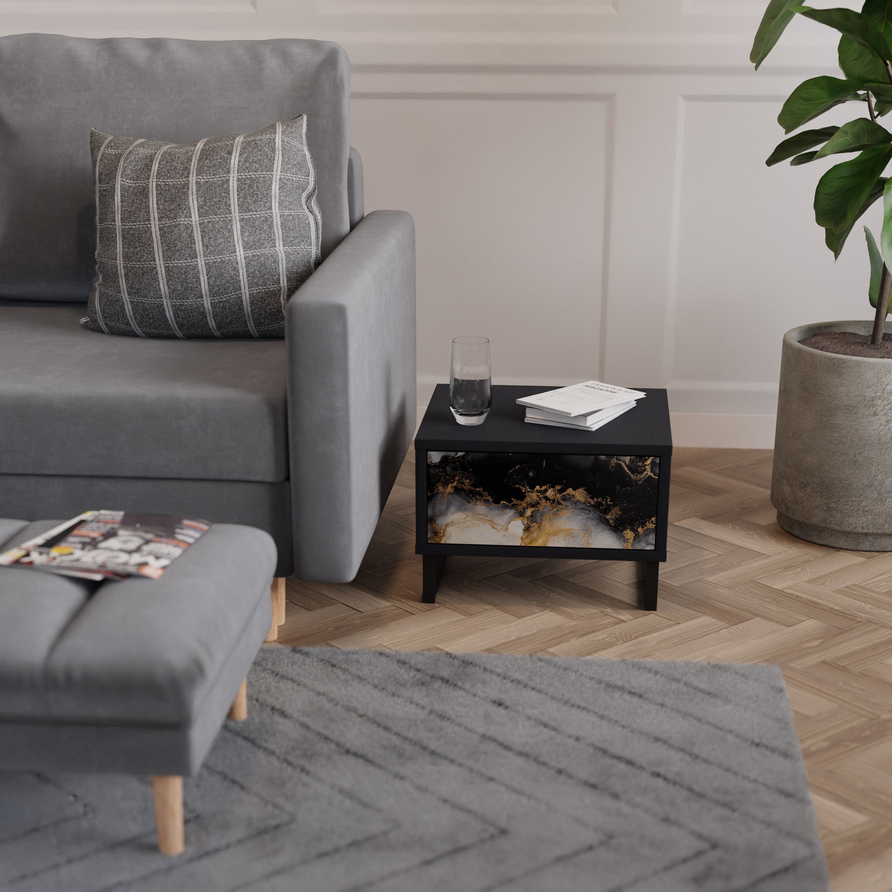 Table de chevet MARBLE OF TOMMORROW en finition noire