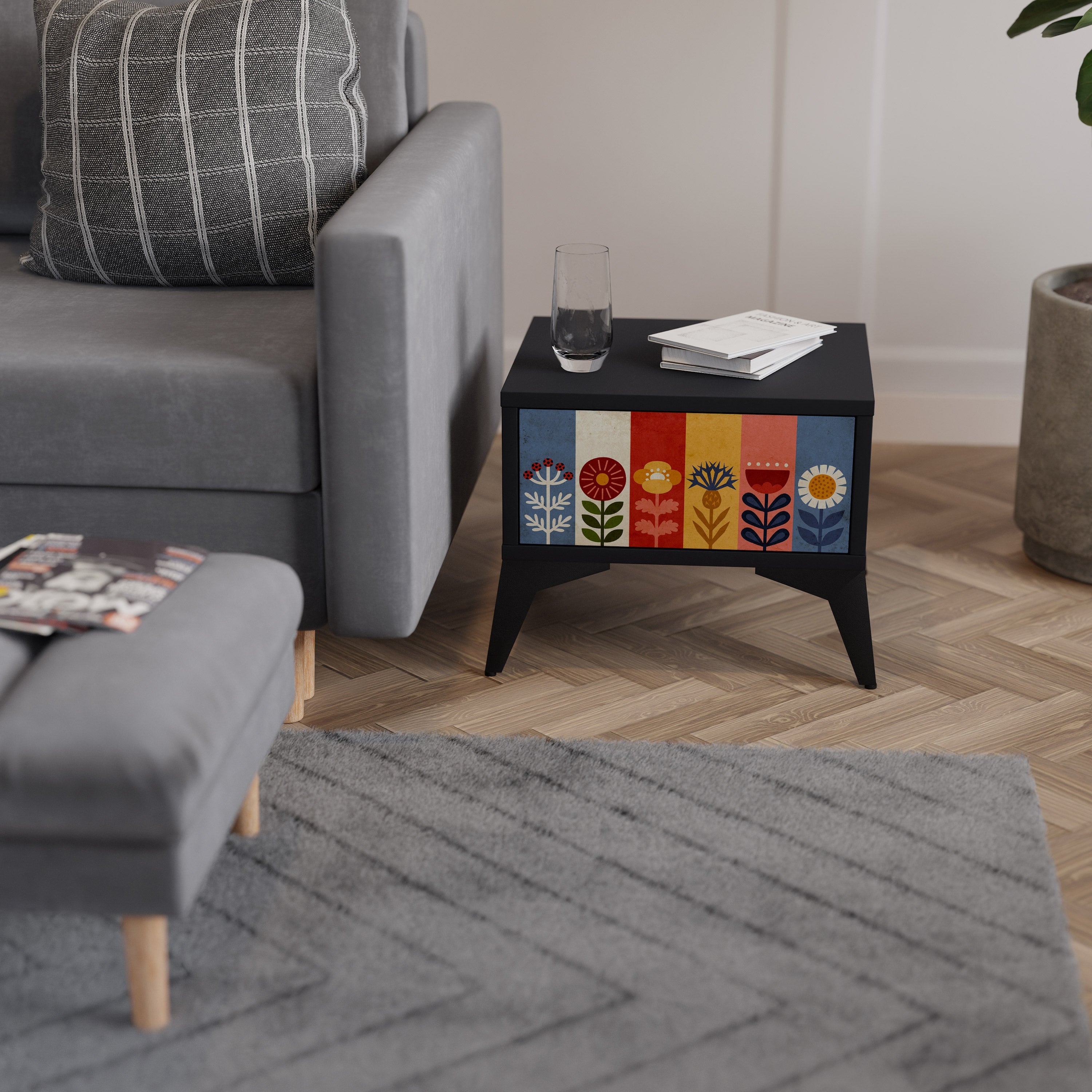 Table de chevet SCANDIC FLOWERET en finition noire