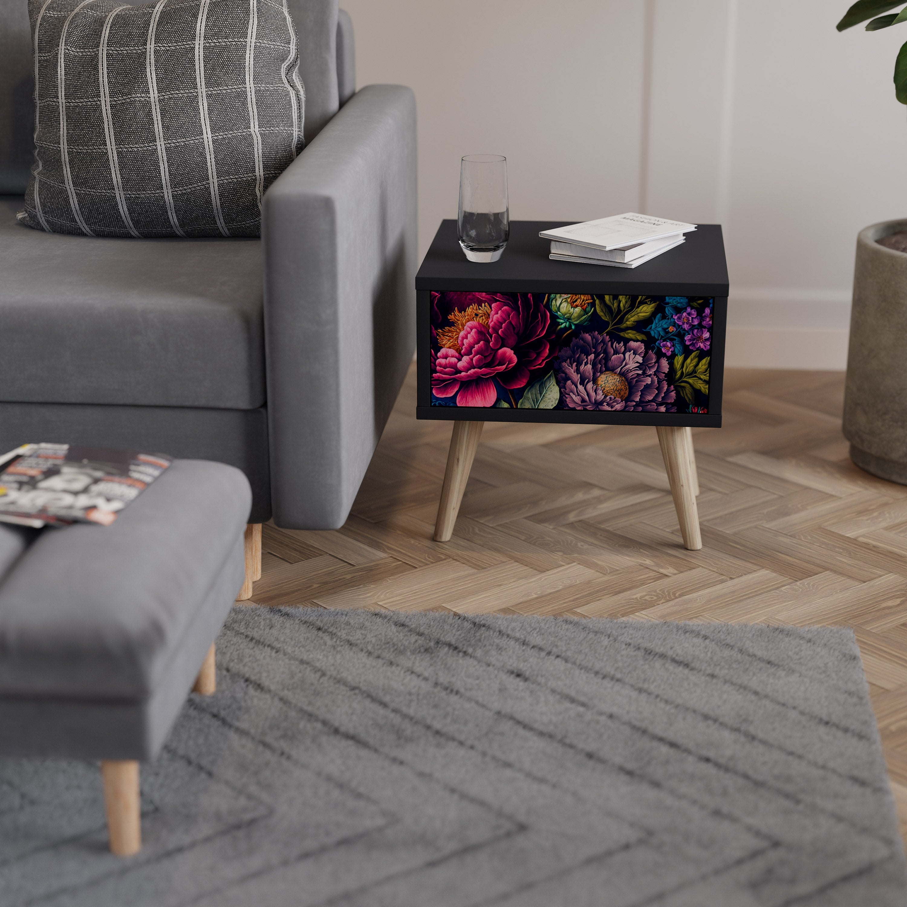 Table de chevet BLOOMING ELEGANCE en finition noire