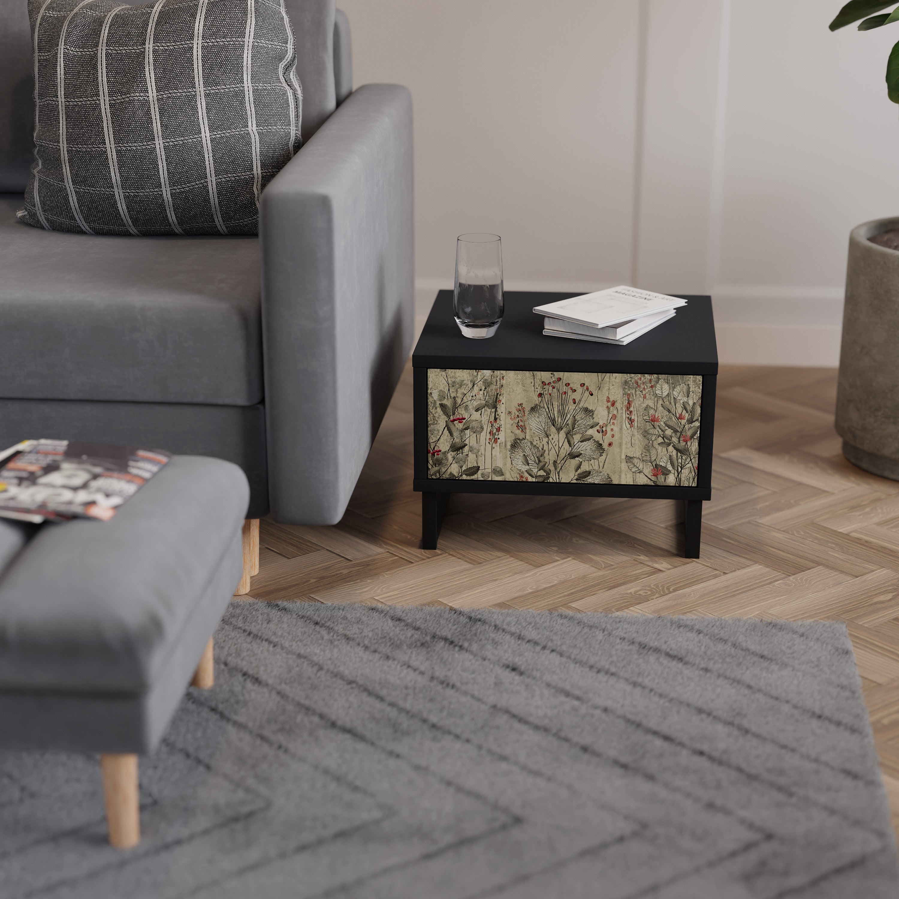 Table de chevet HERBAL GRACE en finition noire